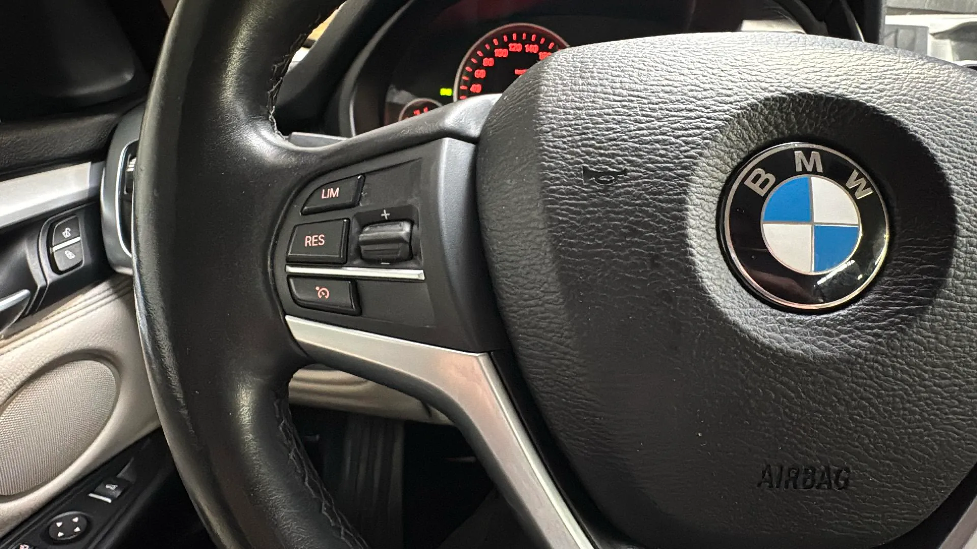BMW X5 xDrive30d - foto 20