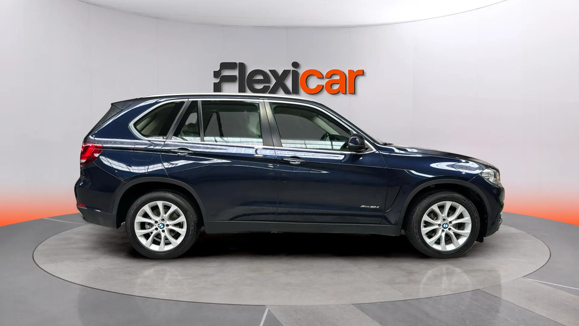 BMW X5 xDrive30d - foto 8