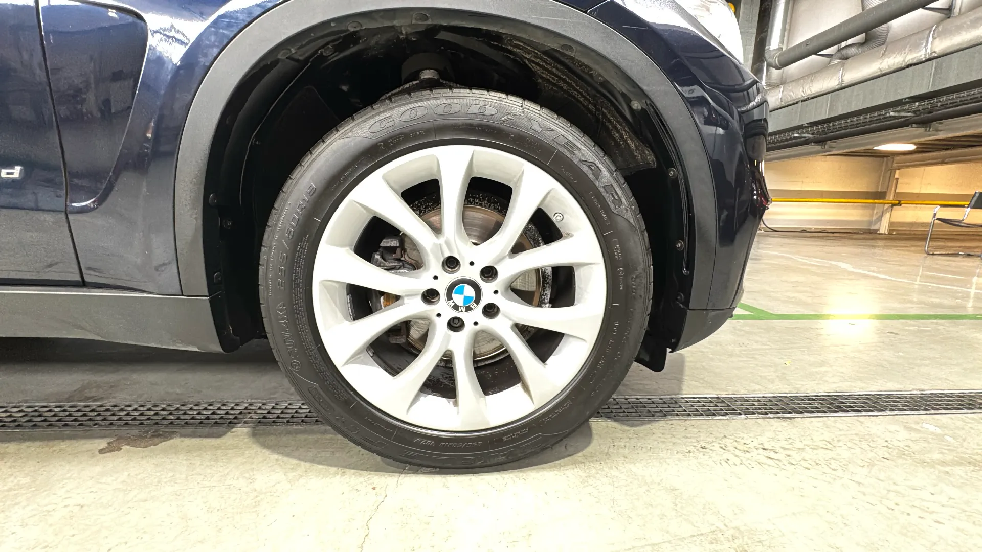 BMW X5 xDrive30d - foto 28