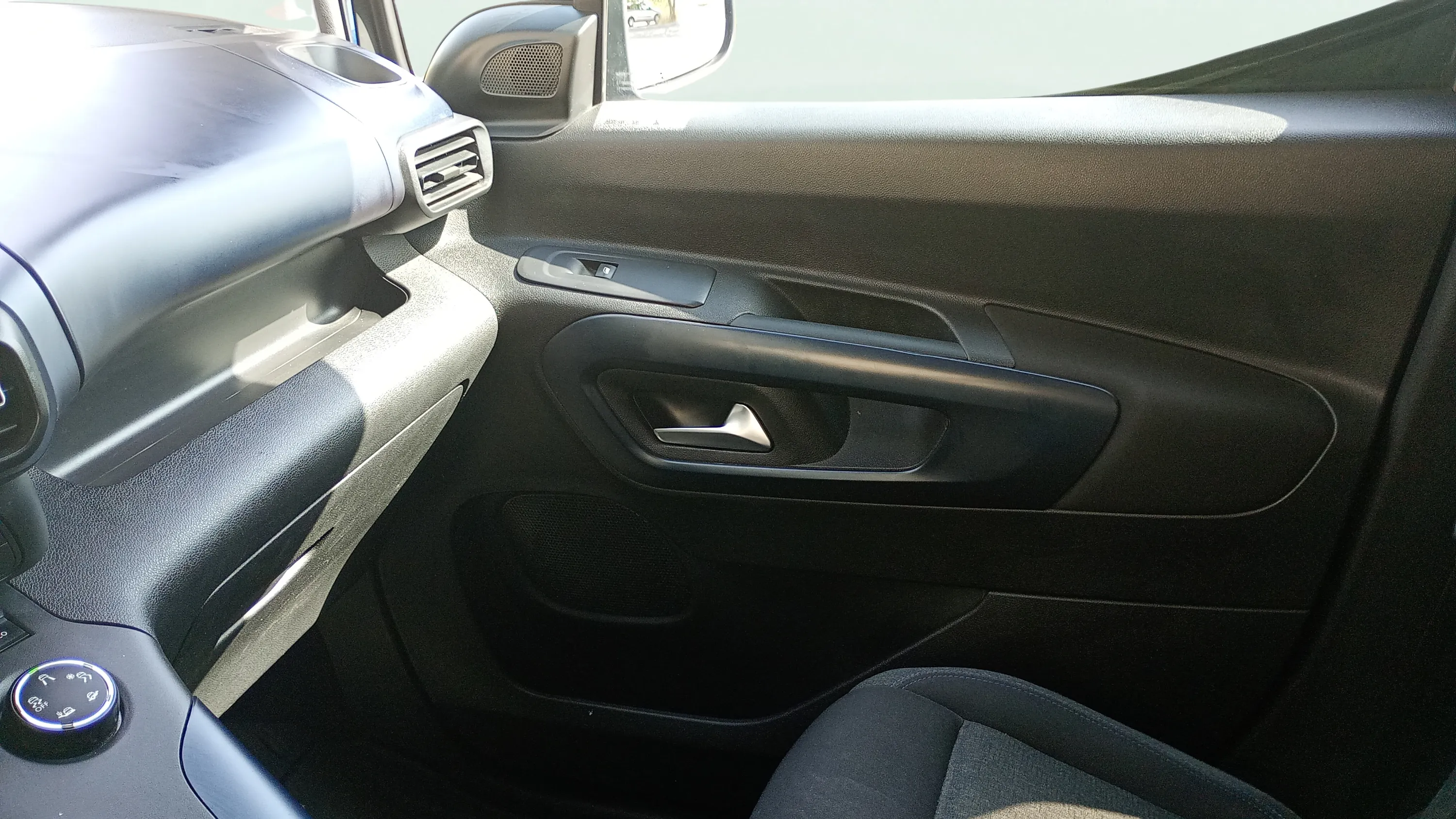 Peugeot Rifter Allure Long BlueHDi EAT8 - foto 15
