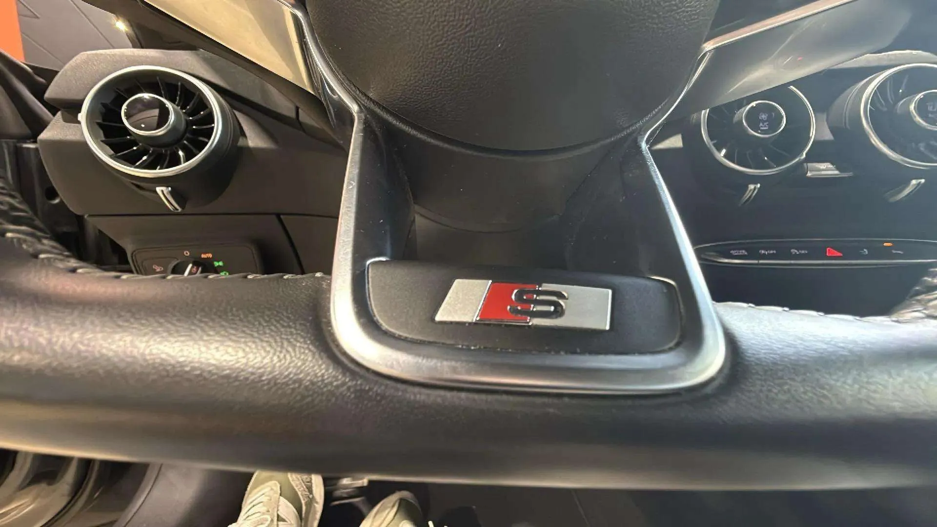 Audi TT 40 TFSI S tronic Black Line Coupé - foto 35