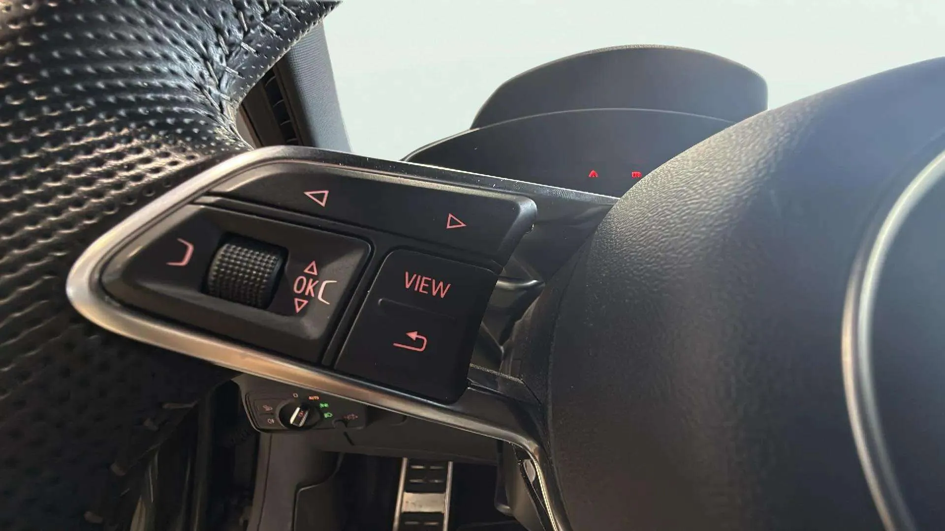 Audi TT 40 TFSI S tronic Black Line Coupé - foto 34