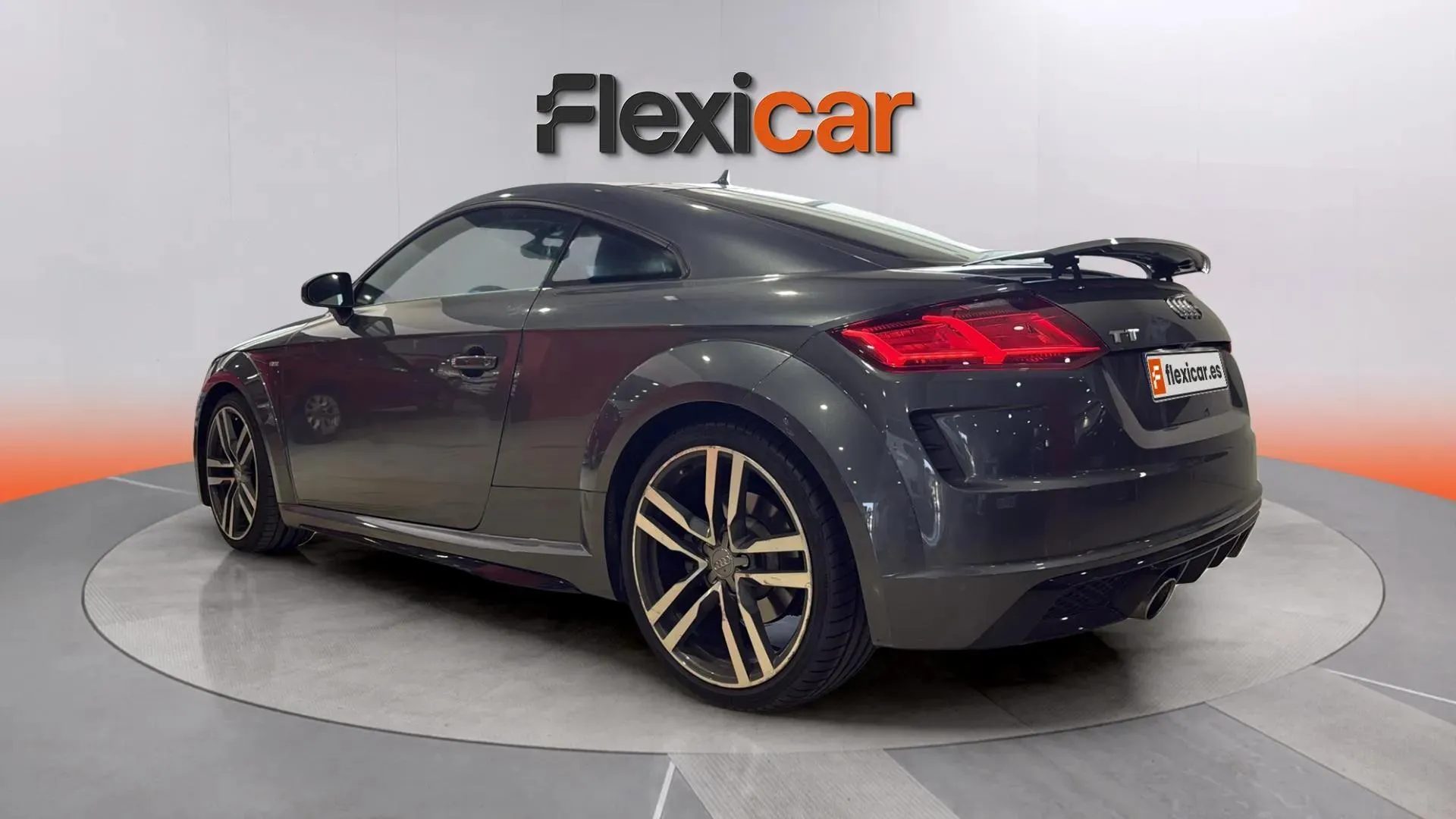 Audi TT 40 TFSI S tronic Black Line Coupé - foto 11