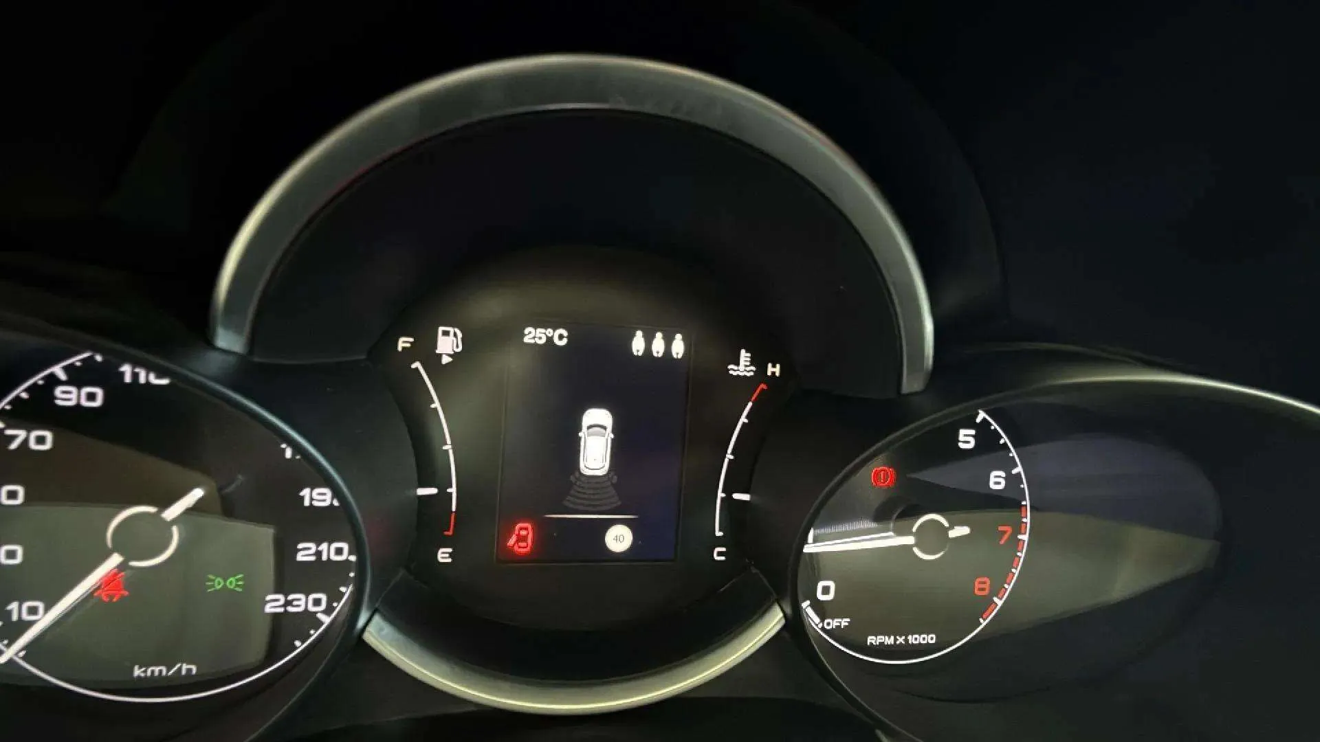 Fiat 500X City Cross 1,0 Firefly T3 - foto 14