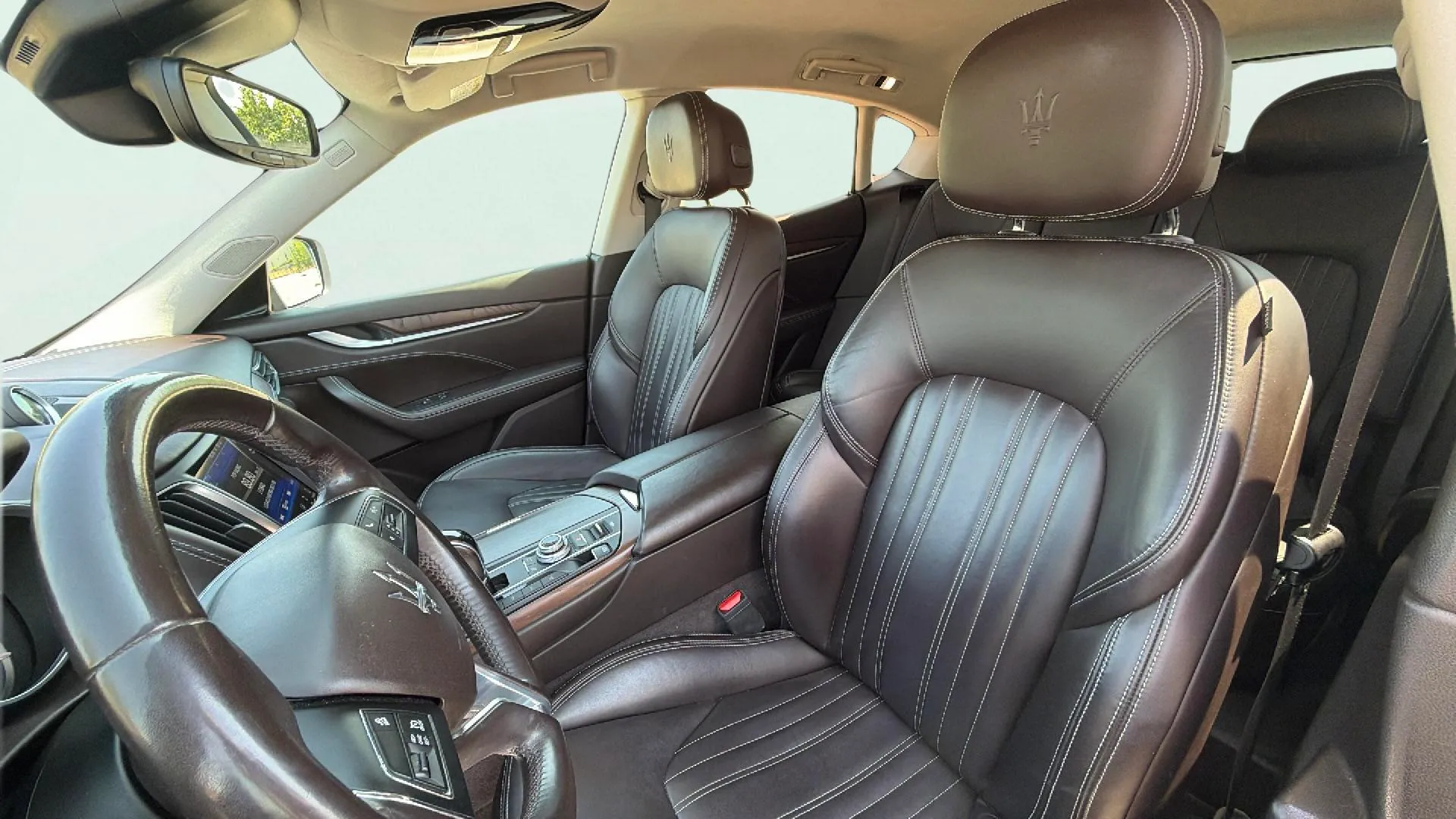 Maserati Levante V6 D AWD GranLusso - foto 12