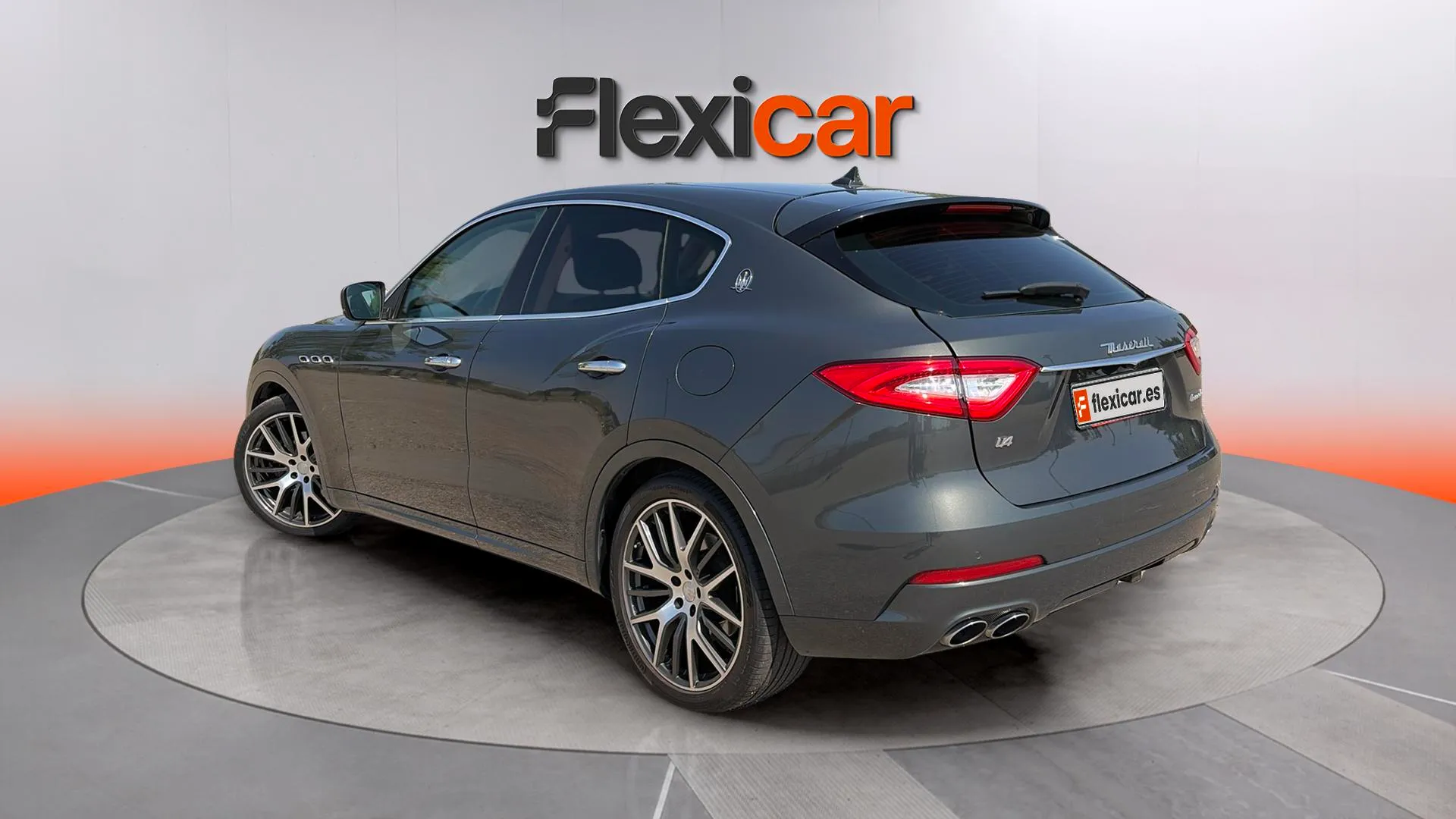 Maserati Levante V6 D AWD GranLusso - foto 8