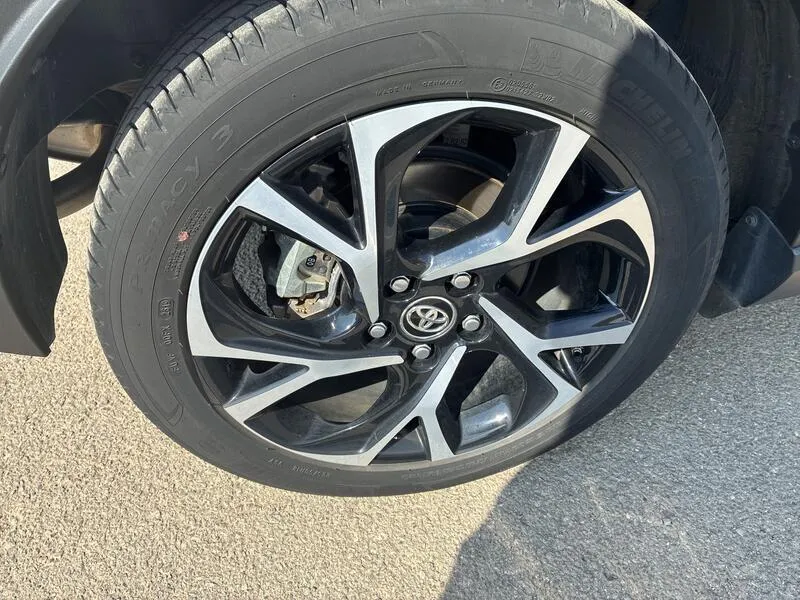 Toyota C-HR 1.8 125H Advance - foto 38