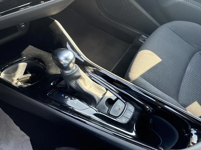 Toyota C-HR 1.8 125H Advance - foto 18