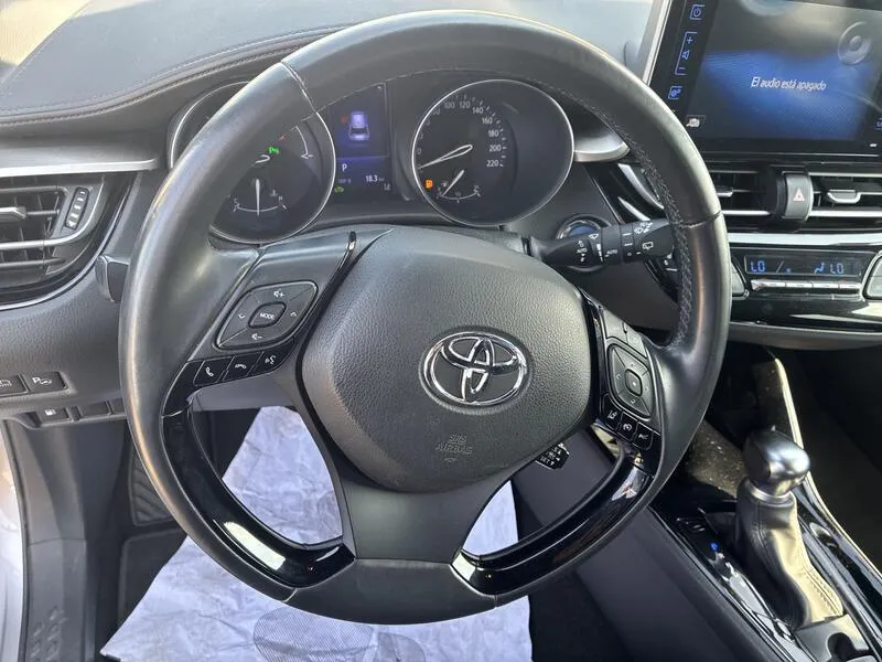 Toyota C-HR 1.8 125H Advance - foto 11