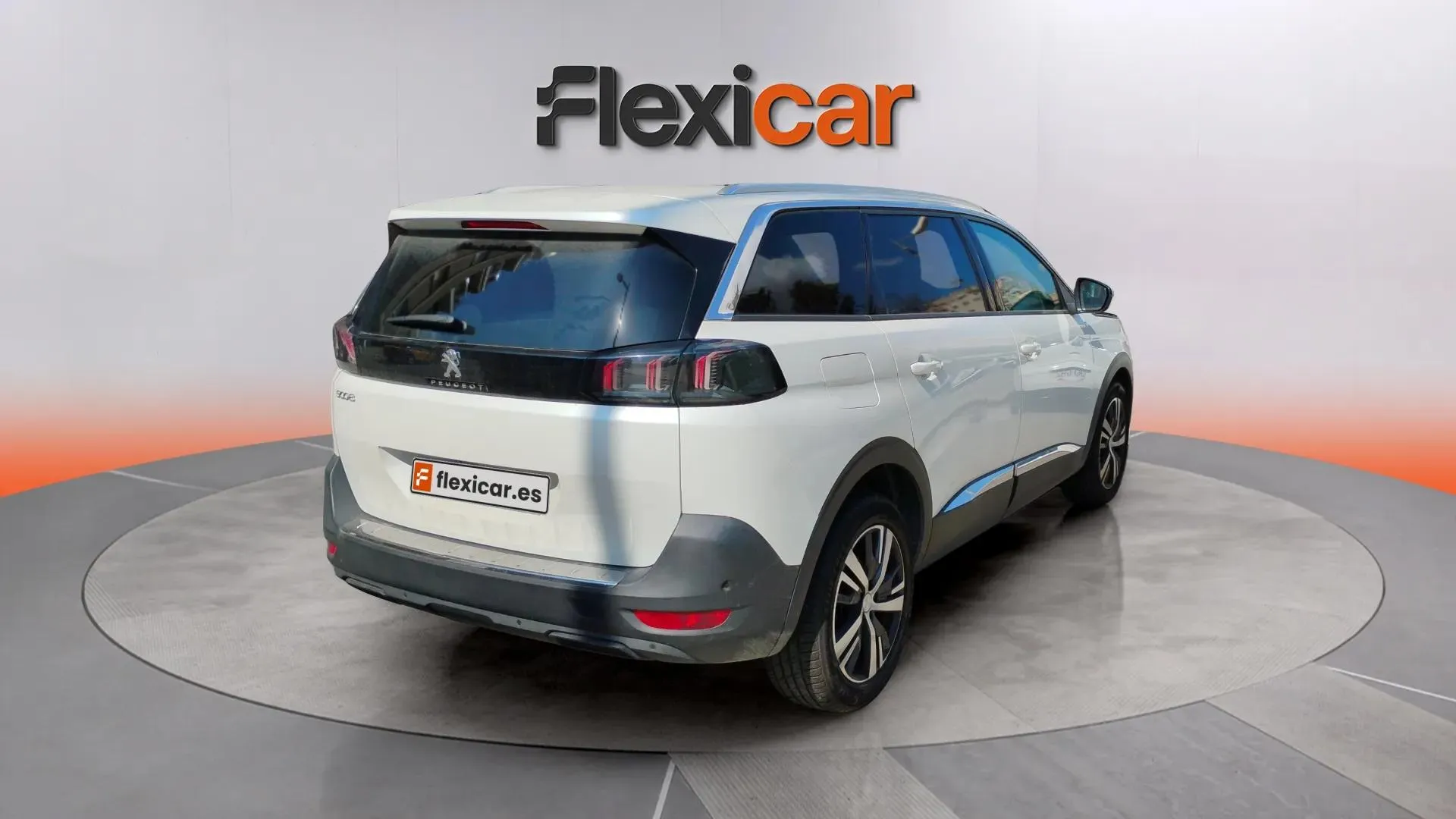 Peugeot 5008 1.2 PureTech Allure EAT8 - foto 3