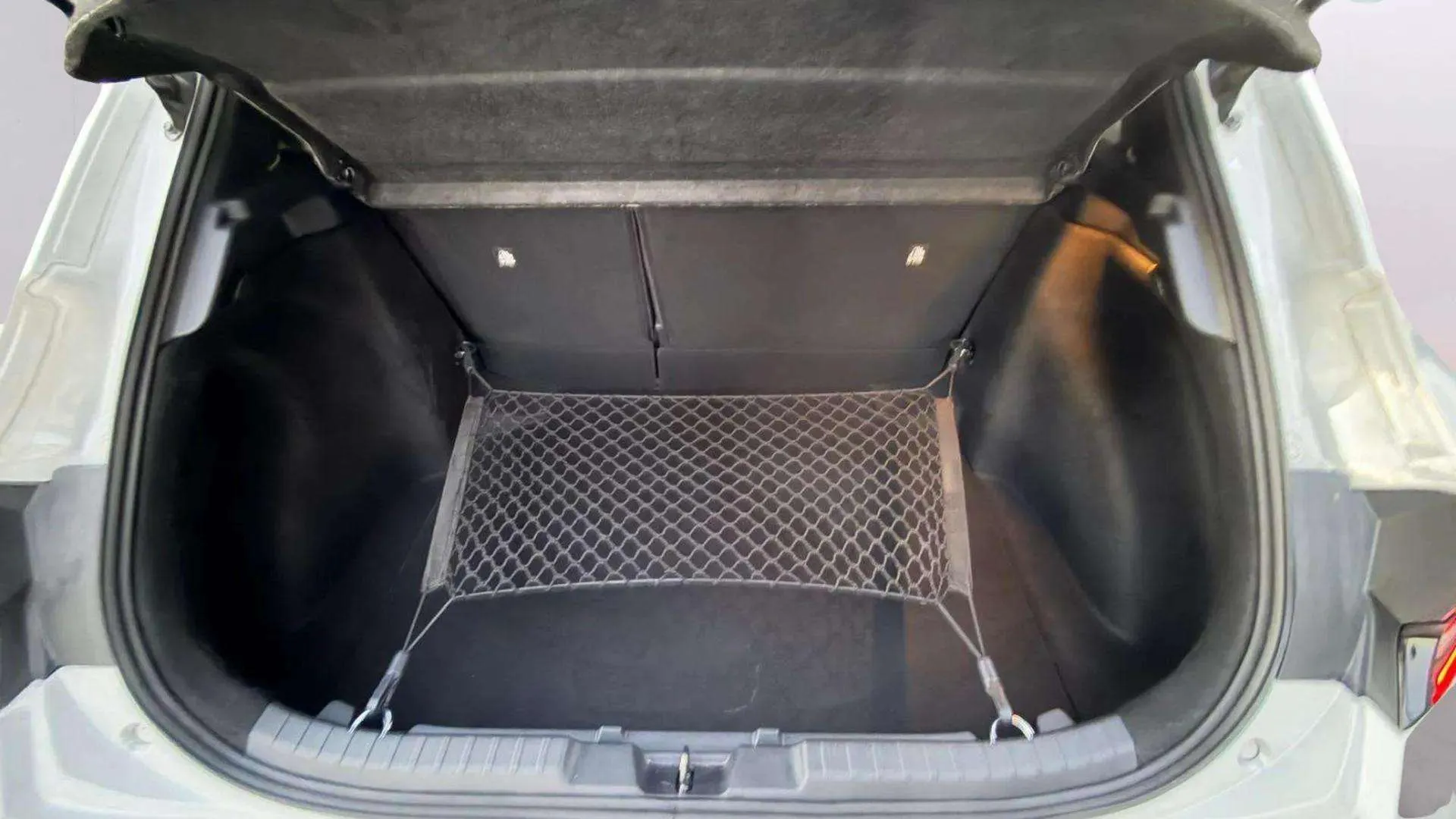 Toyota Corolla 140H GR-Sport - foto 18