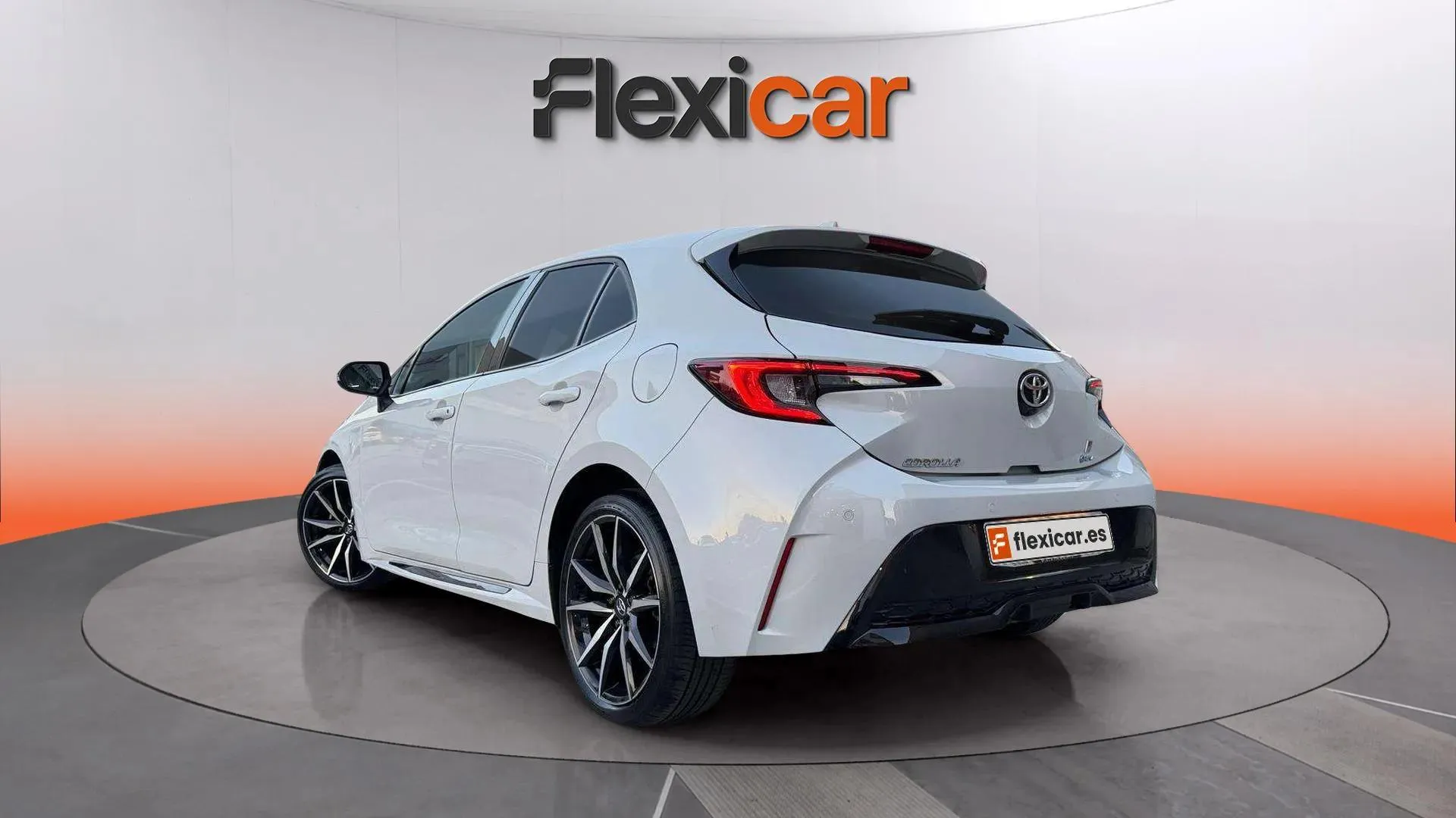 Toyota Corolla 140H GR-Sport - foto 5
