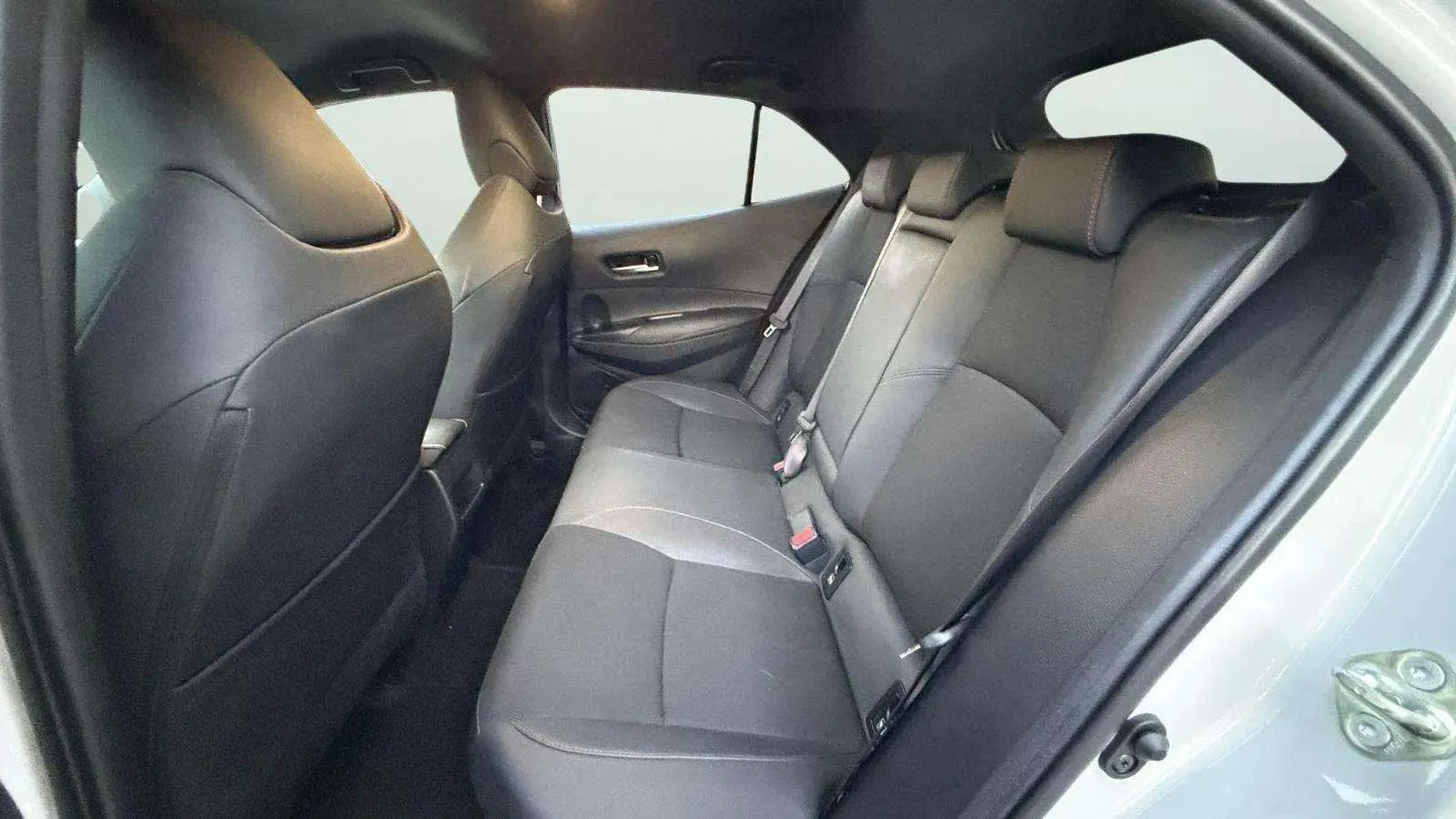 Toyota Corolla 140H GR-Sport - foto 16