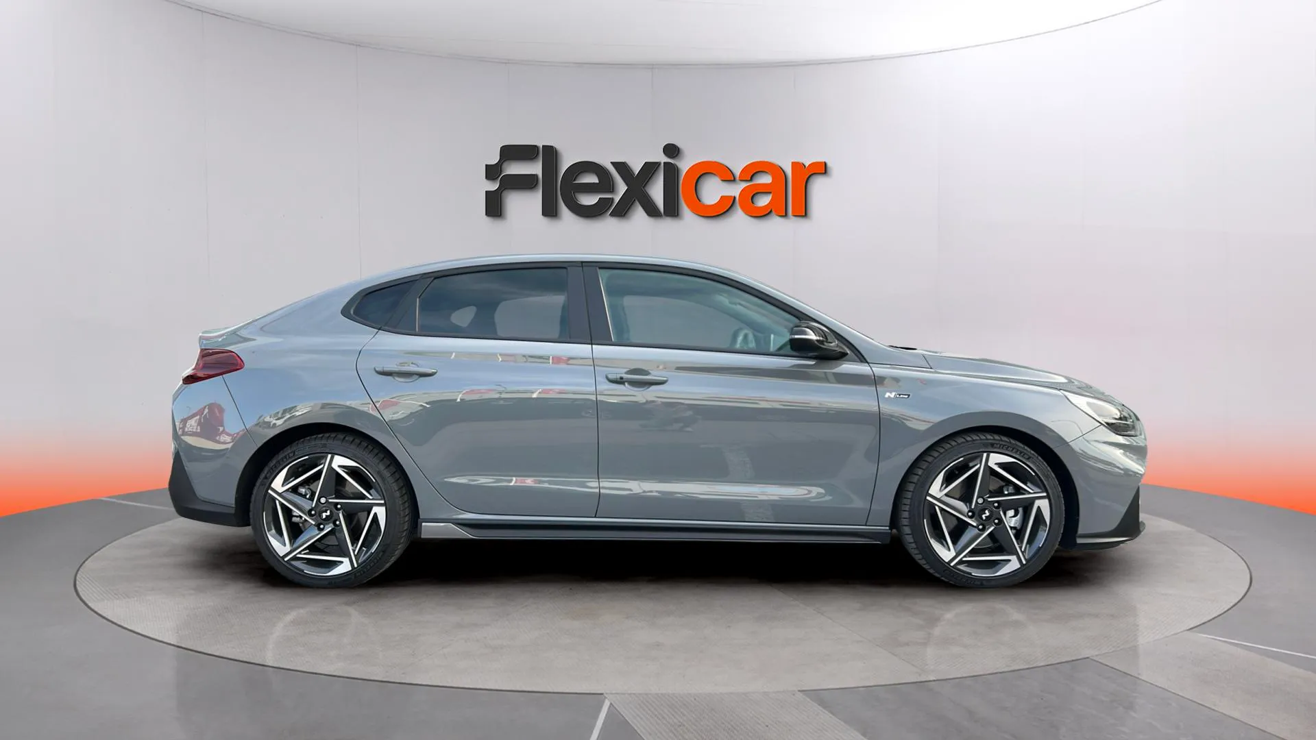 Hyundai i30 1.5 T-GDi 48V N Line Fastback DCT - foto 4
