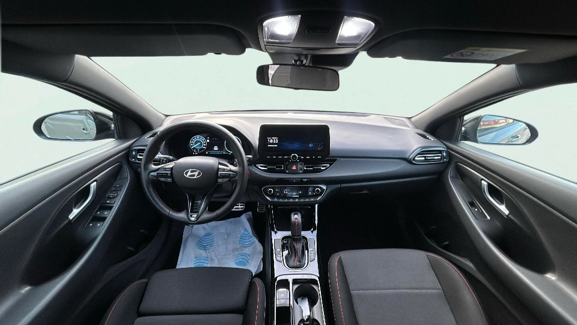 Hyundai i30 1.5 T-GDi 48V N Line Fastback DCT - foto 9