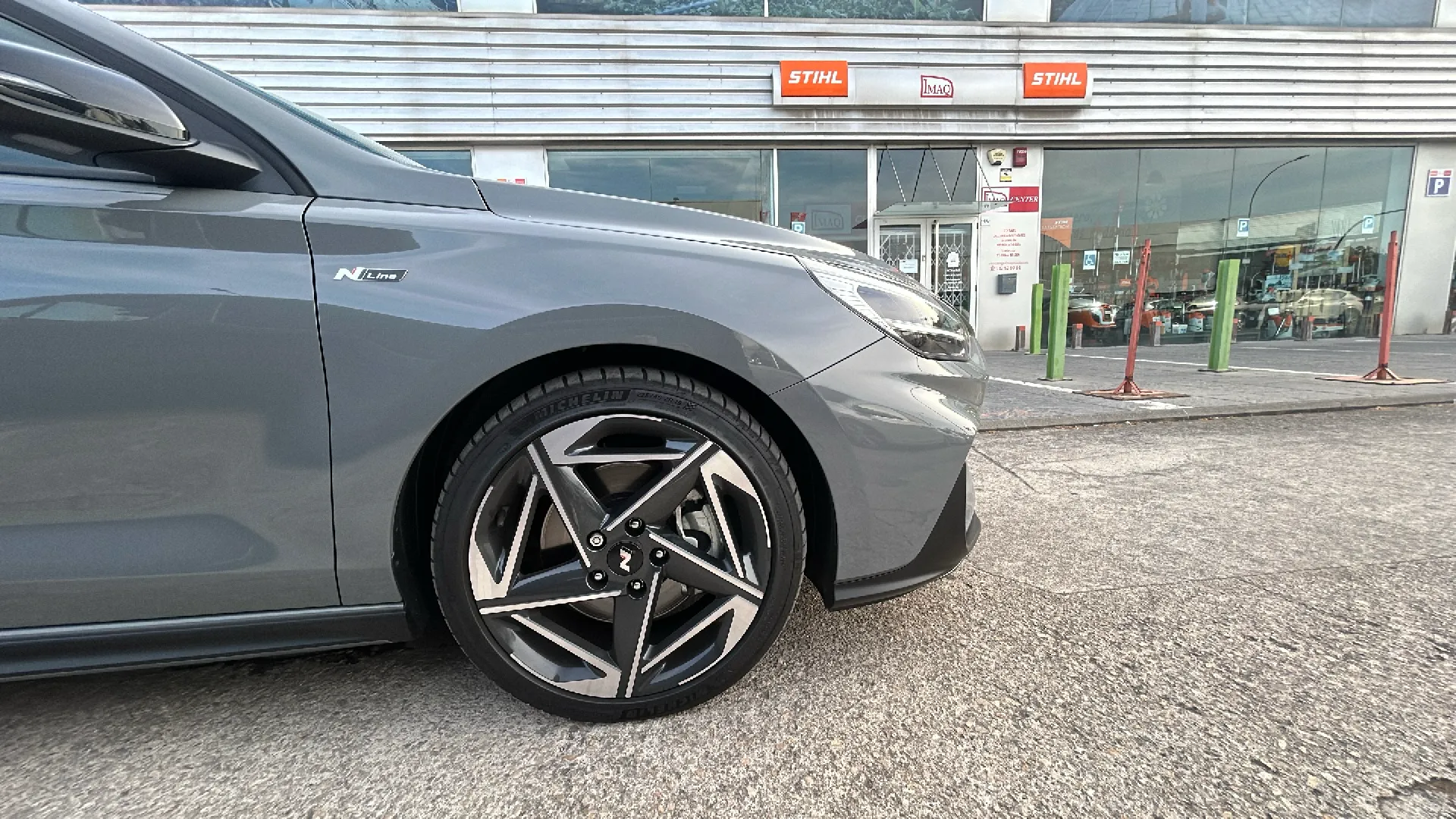 Hyundai i30 1.5 T-GDi 48V N Line Fastback DCT - foto 17