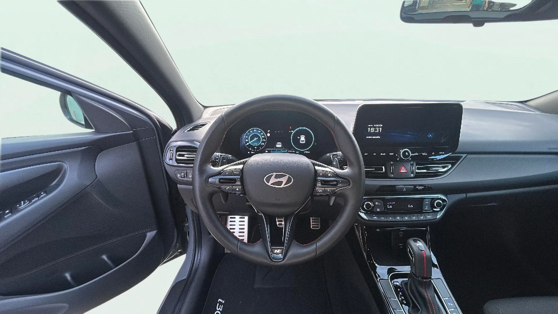 Hyundai i30 1.5 T-GDi 48V N Line Fastback DCT - foto 10