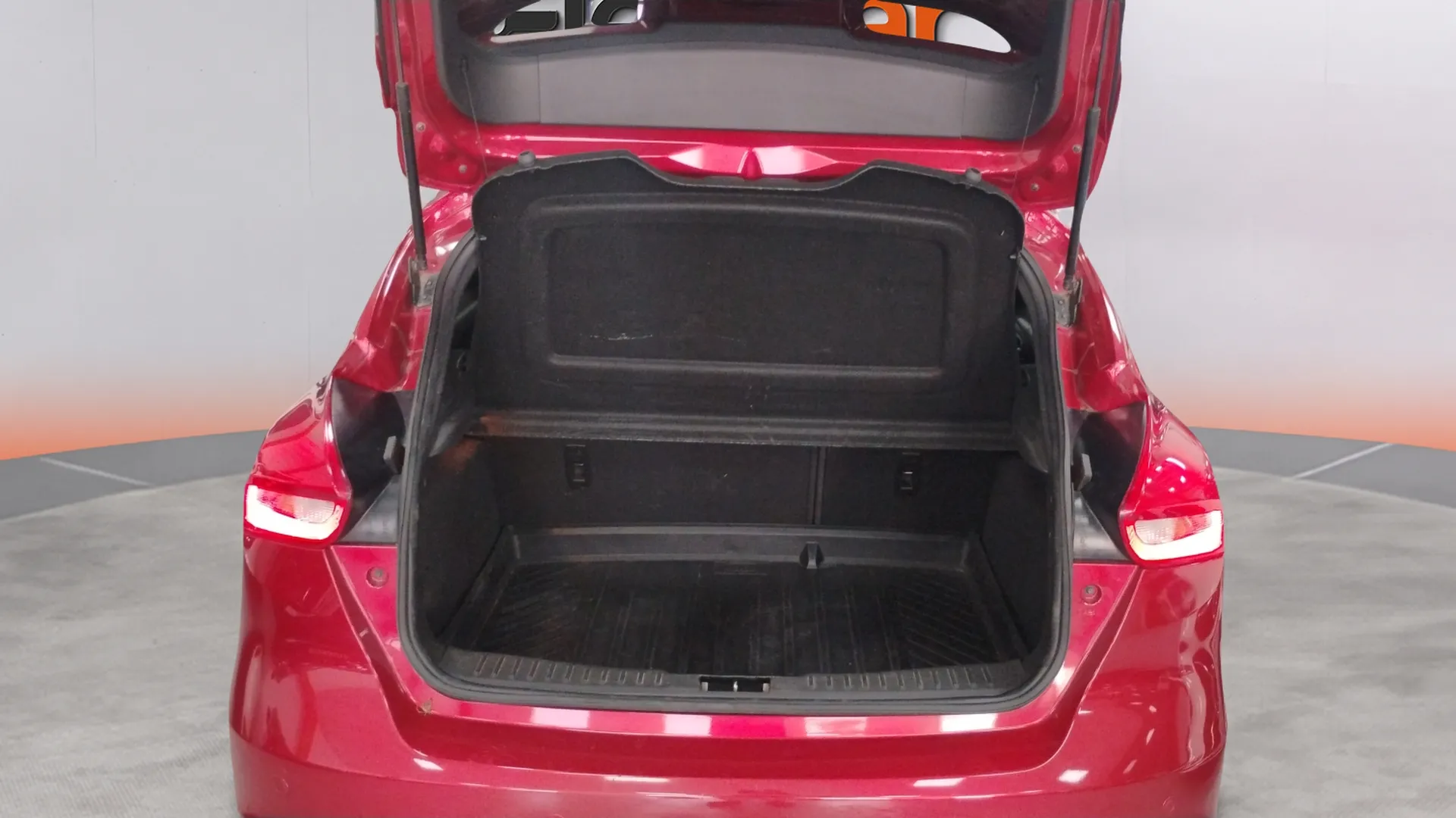 Ford Focus 1.0 EcoBoost -St.-St. Business - foto 9