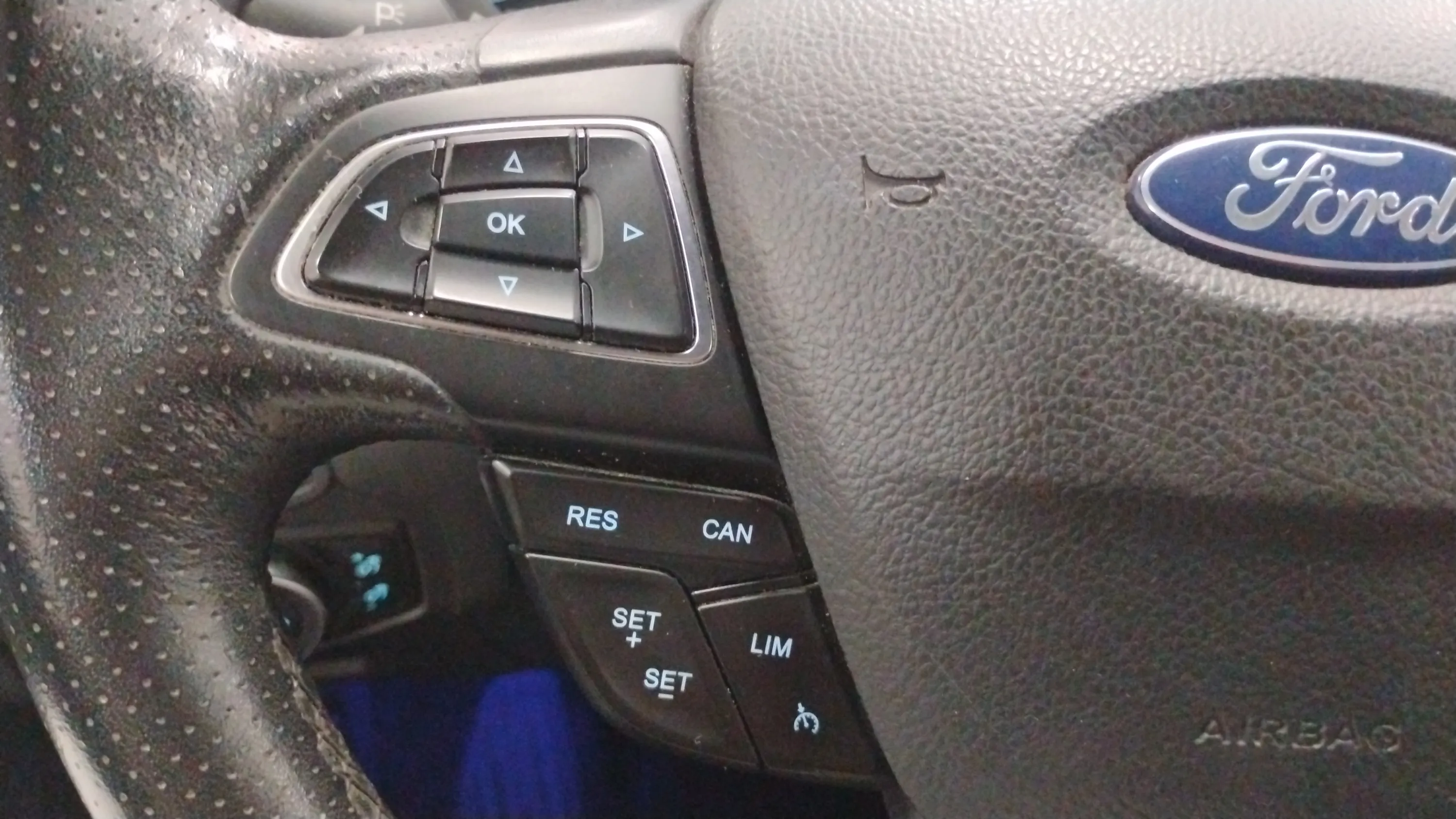 Ford Focus 1.0 EcoBoost -St.-St. Business - foto 20