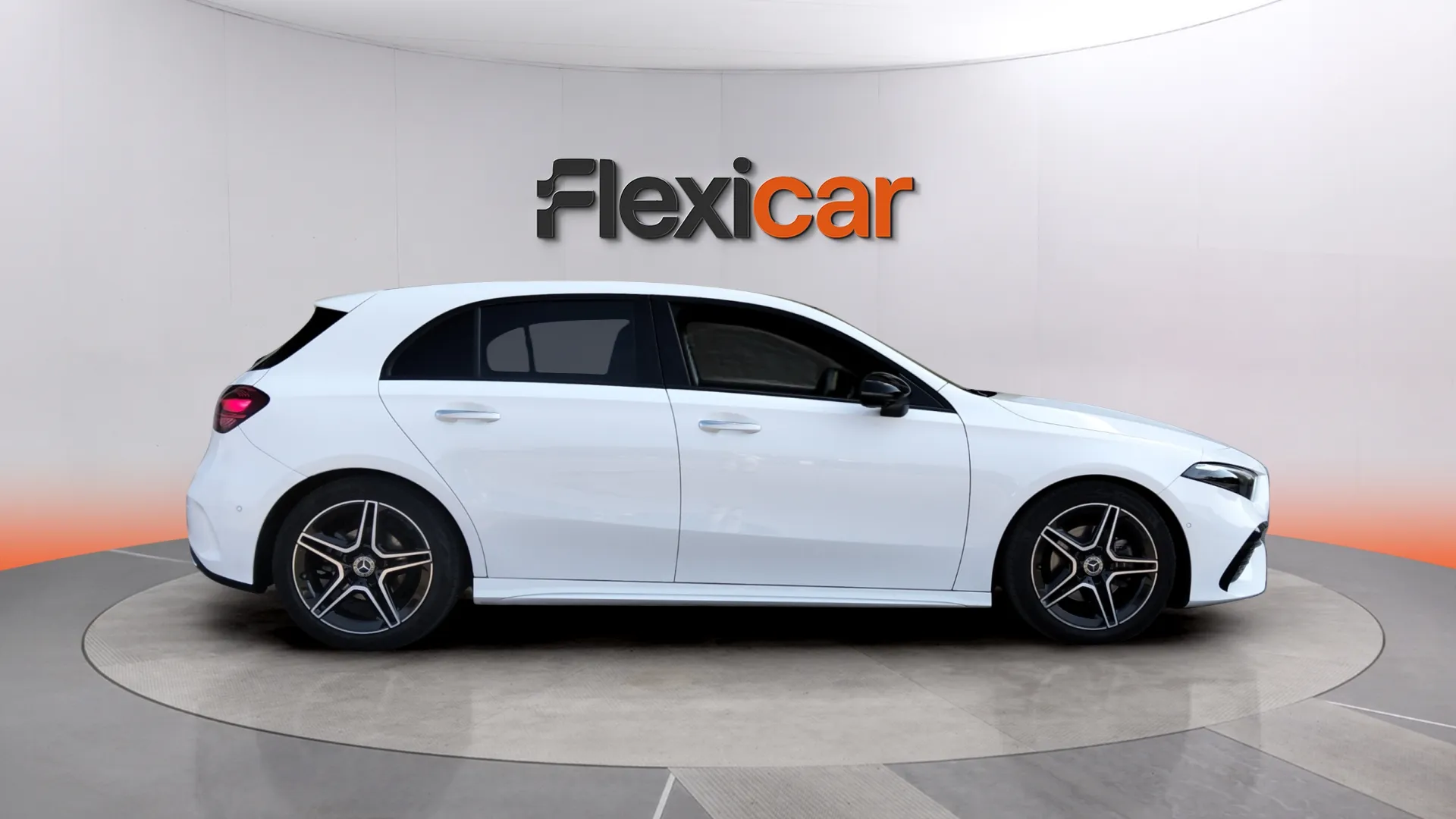Mercedes-Benz Clase A A 200 d - foto 2