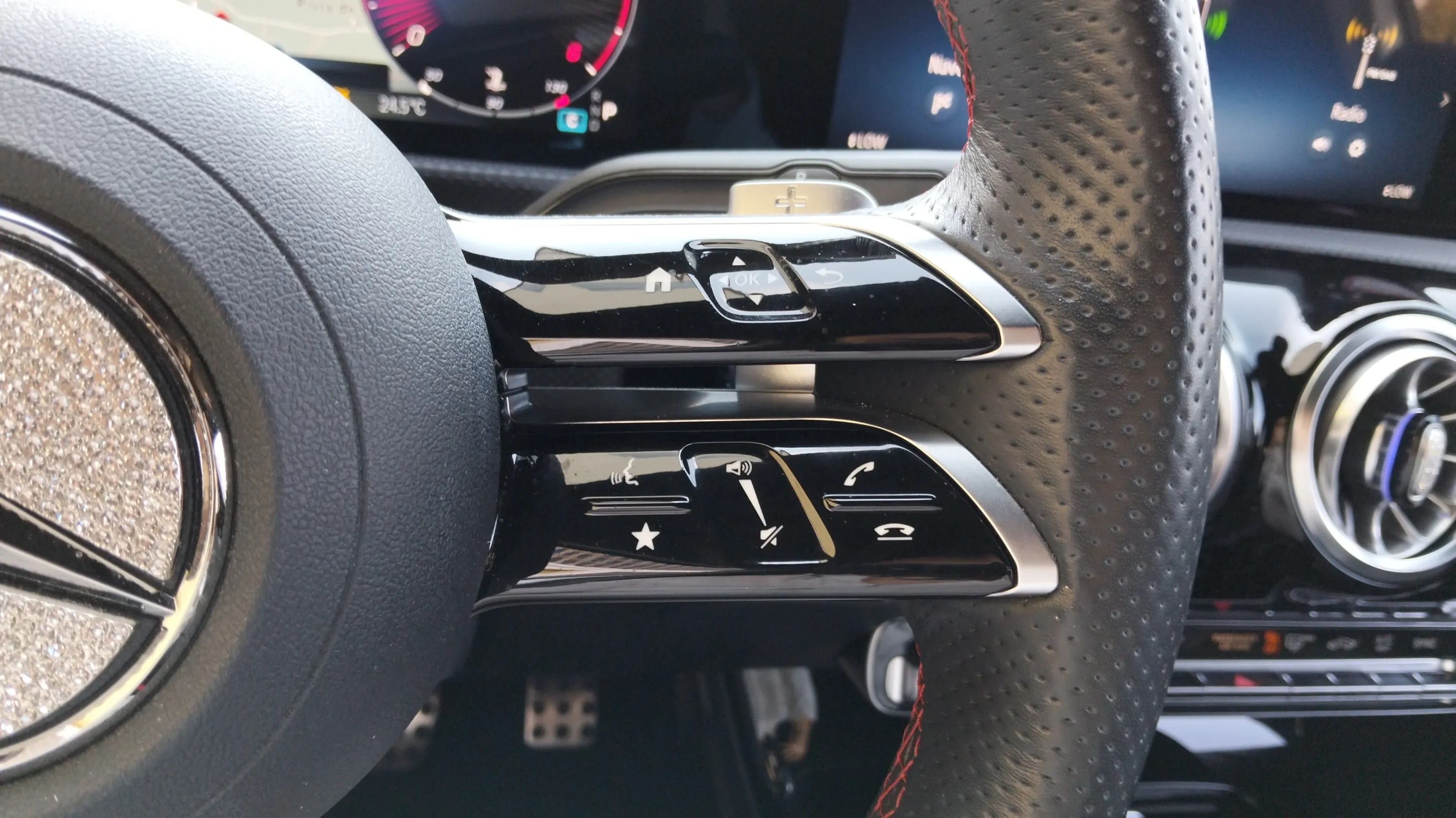 Mercedes-Benz Clase A A 200 d - foto 14