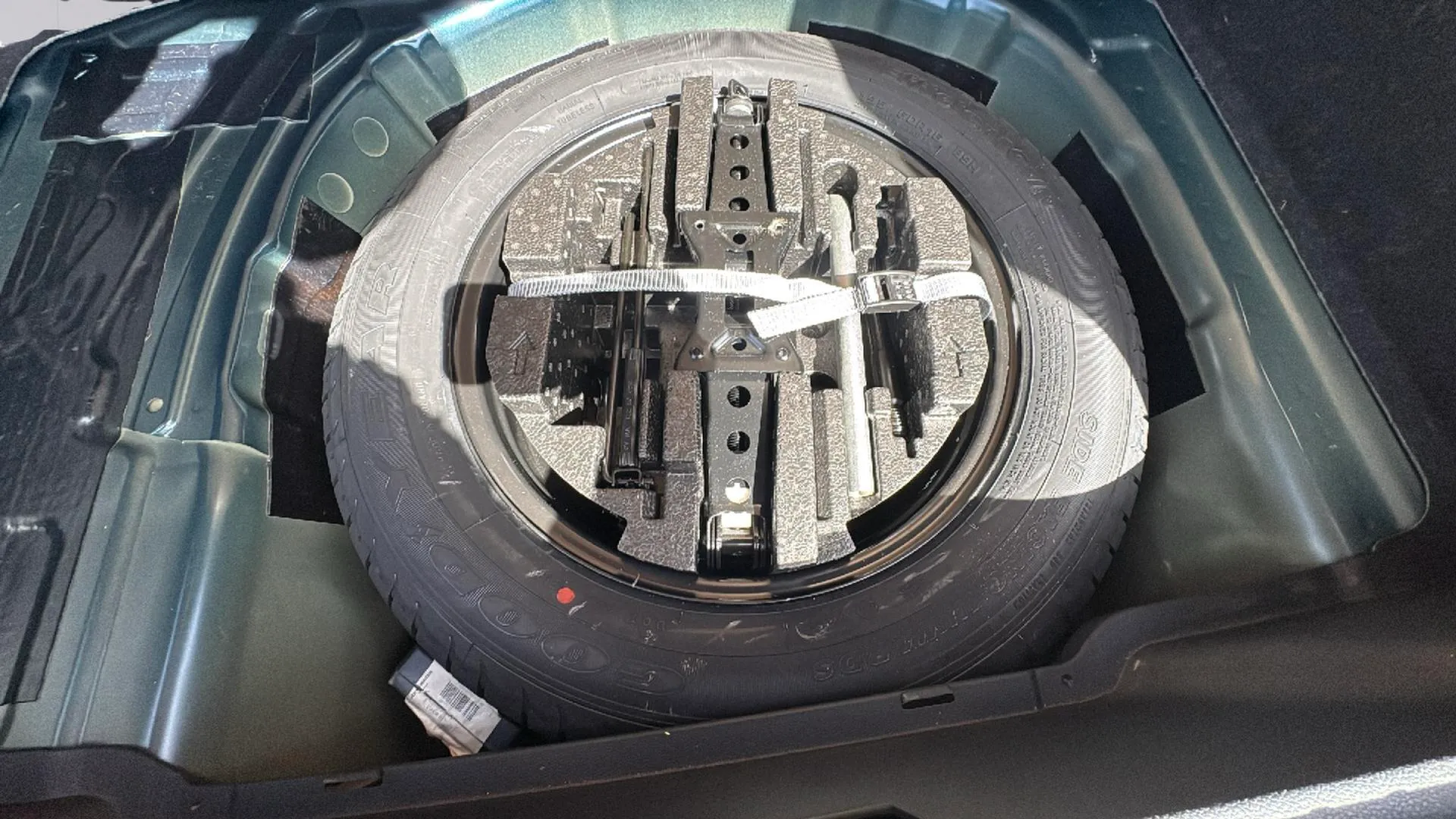 Škoda Kamiq 1.0 TSI Active - foto 21