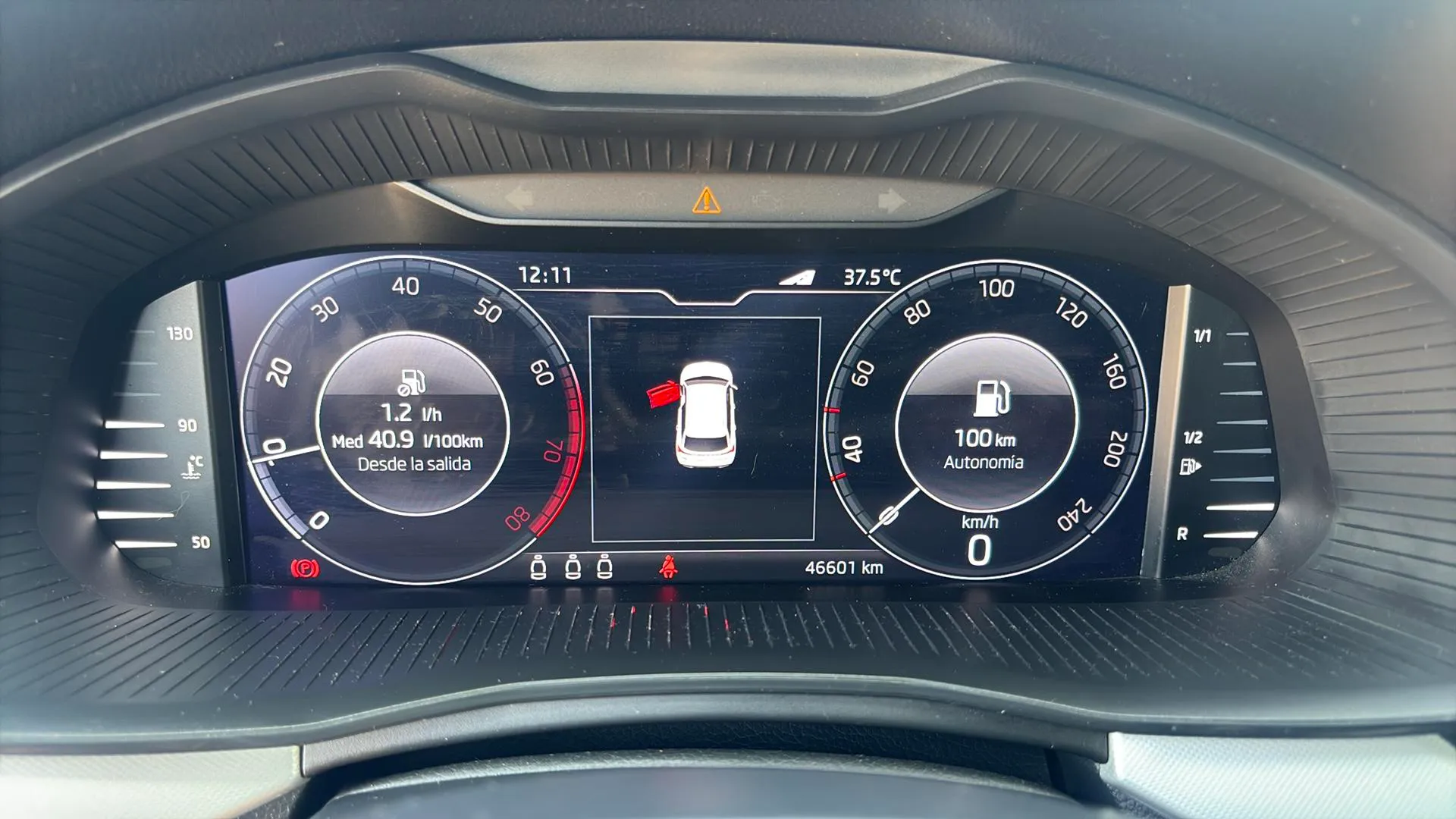 Škoda Kamiq 1.0 TSI Active - foto 13