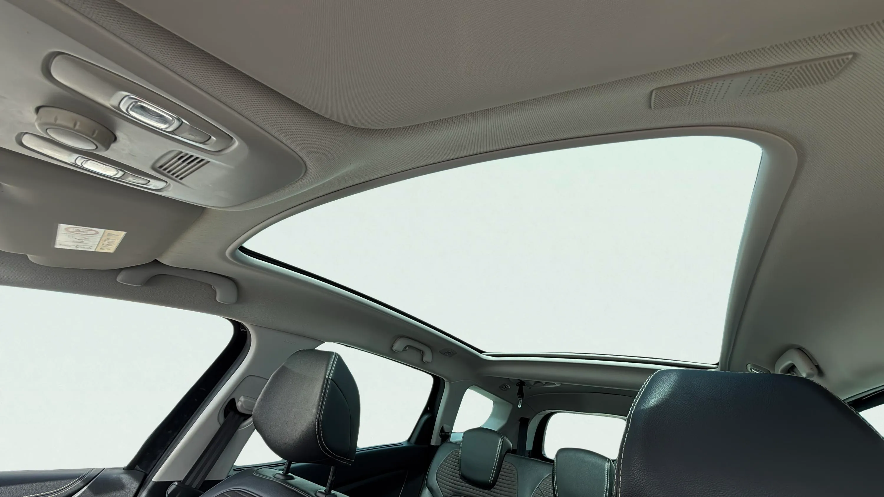 Renault Grand Scénic Black Edition TCe EDC GPF - foto 18