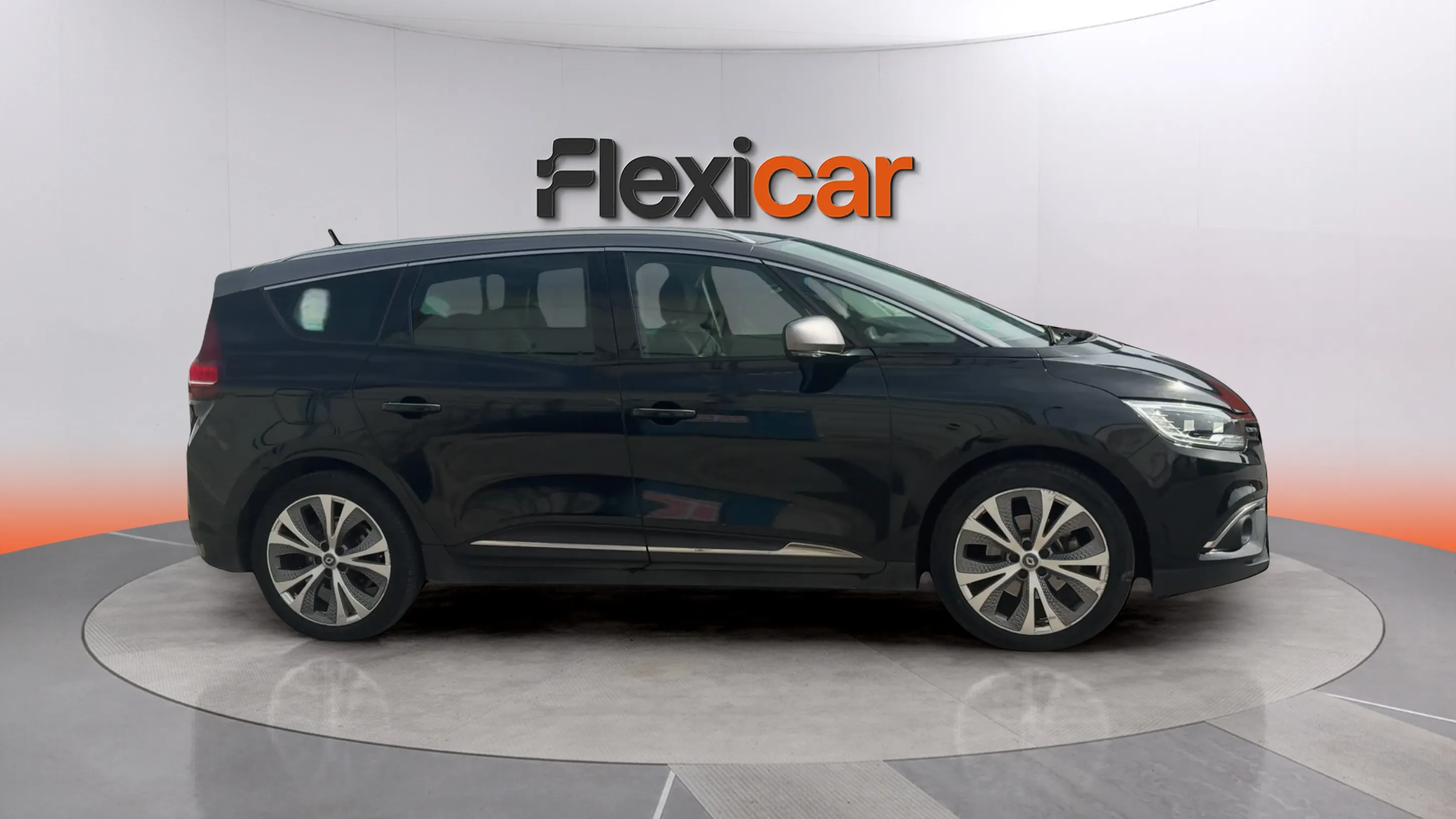 Renault Grand Scénic Black Edition TCe EDC GPF - foto 8