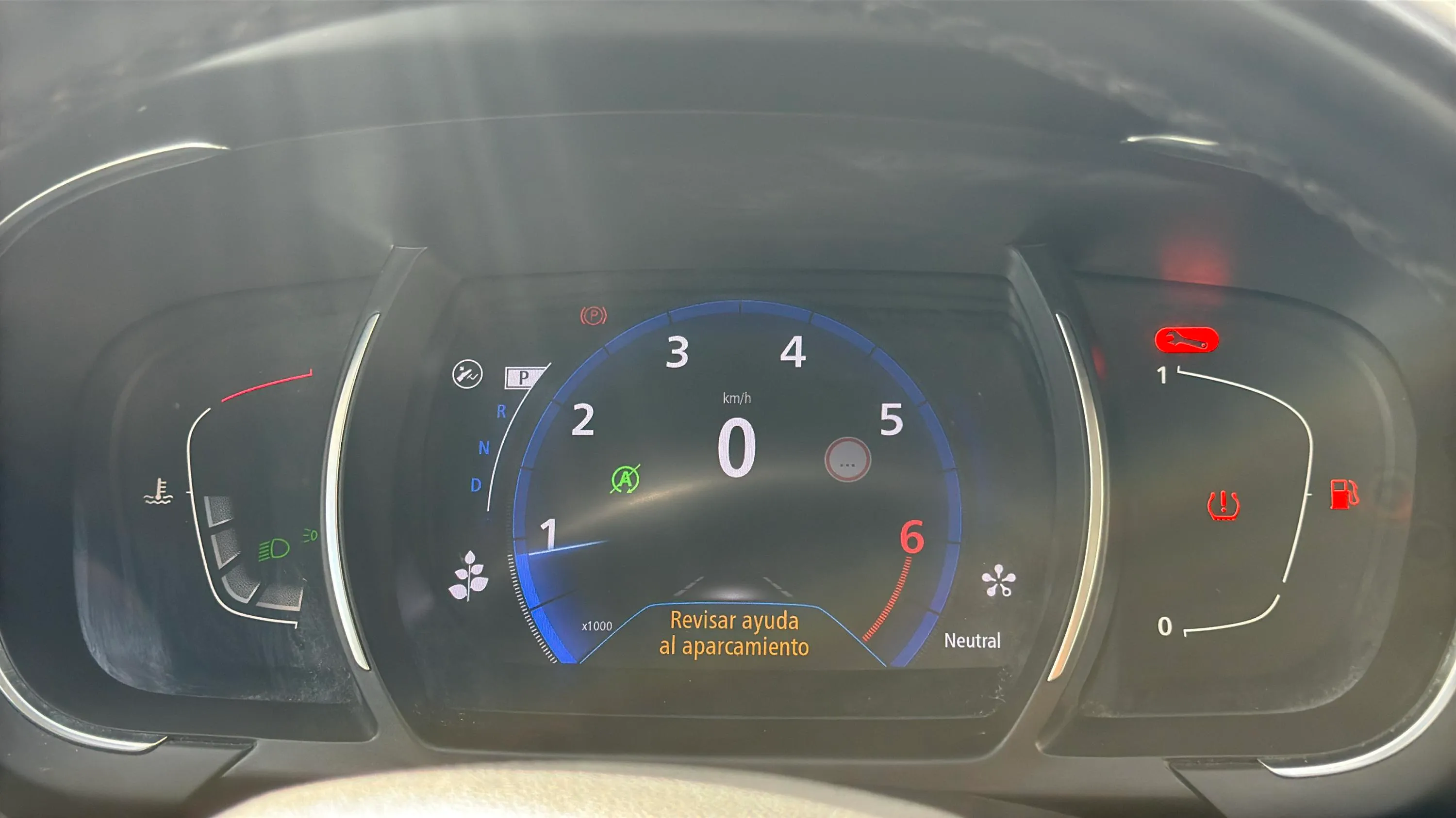 Renault Grand Scénic Black Edition TCe EDC GPF - foto 13