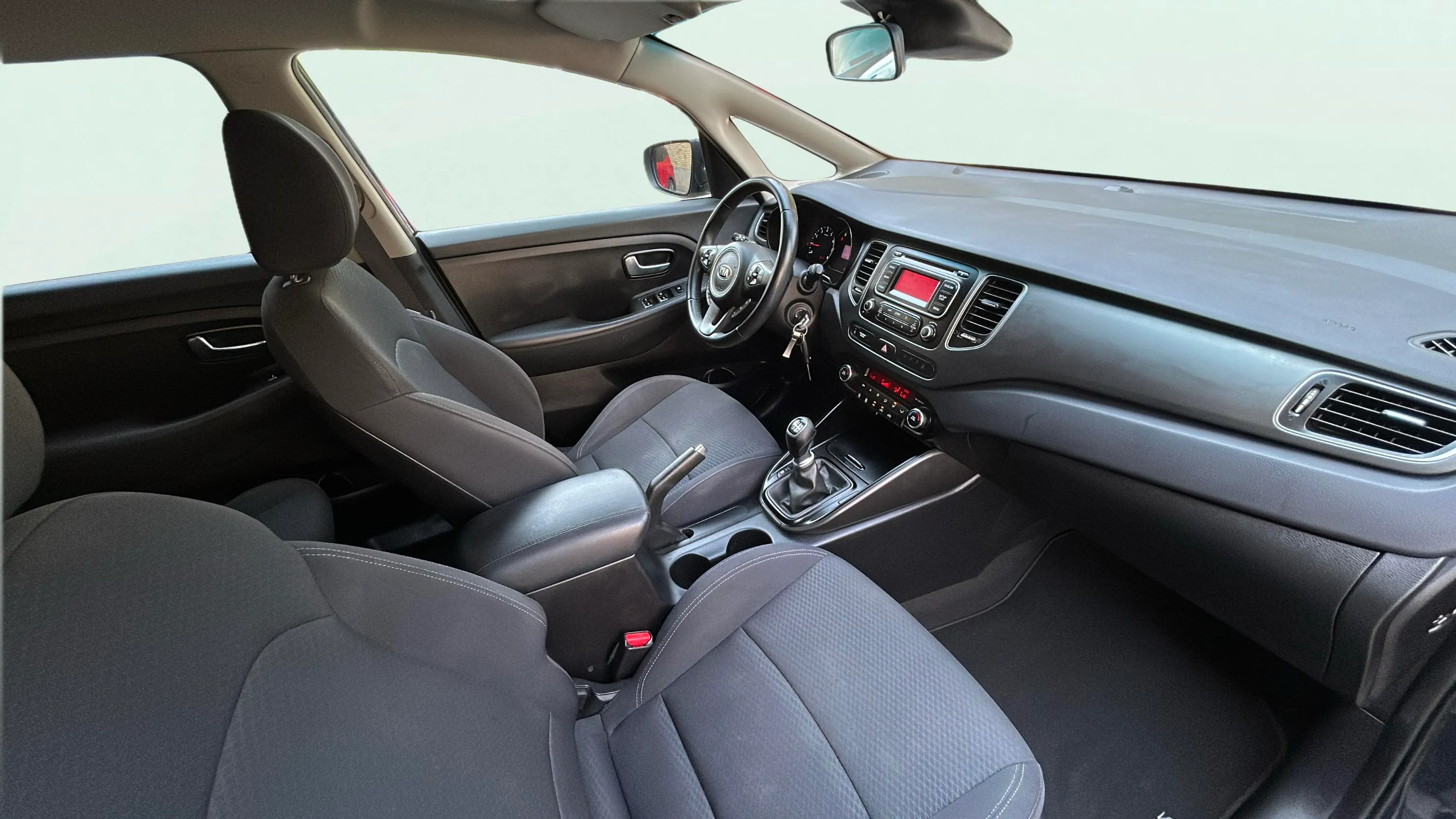 Kia Carens 1.6 GDi Drive - foto 14