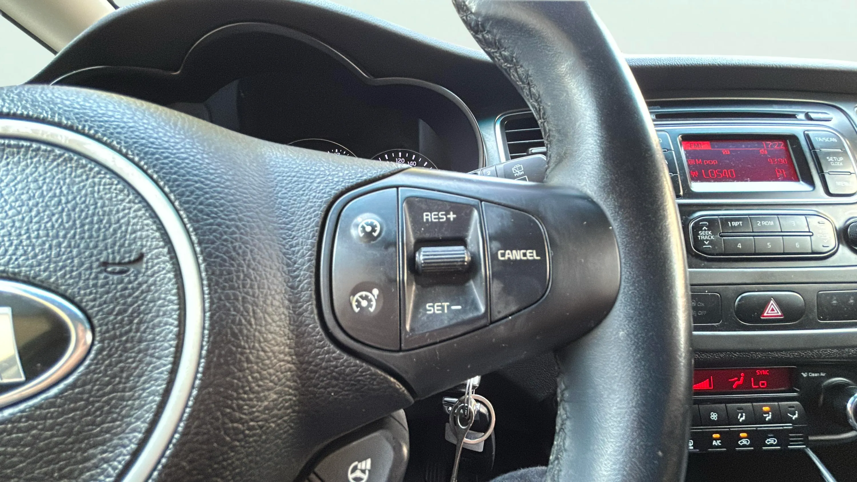 Kia Carens 1.6 GDi Drive - foto 20