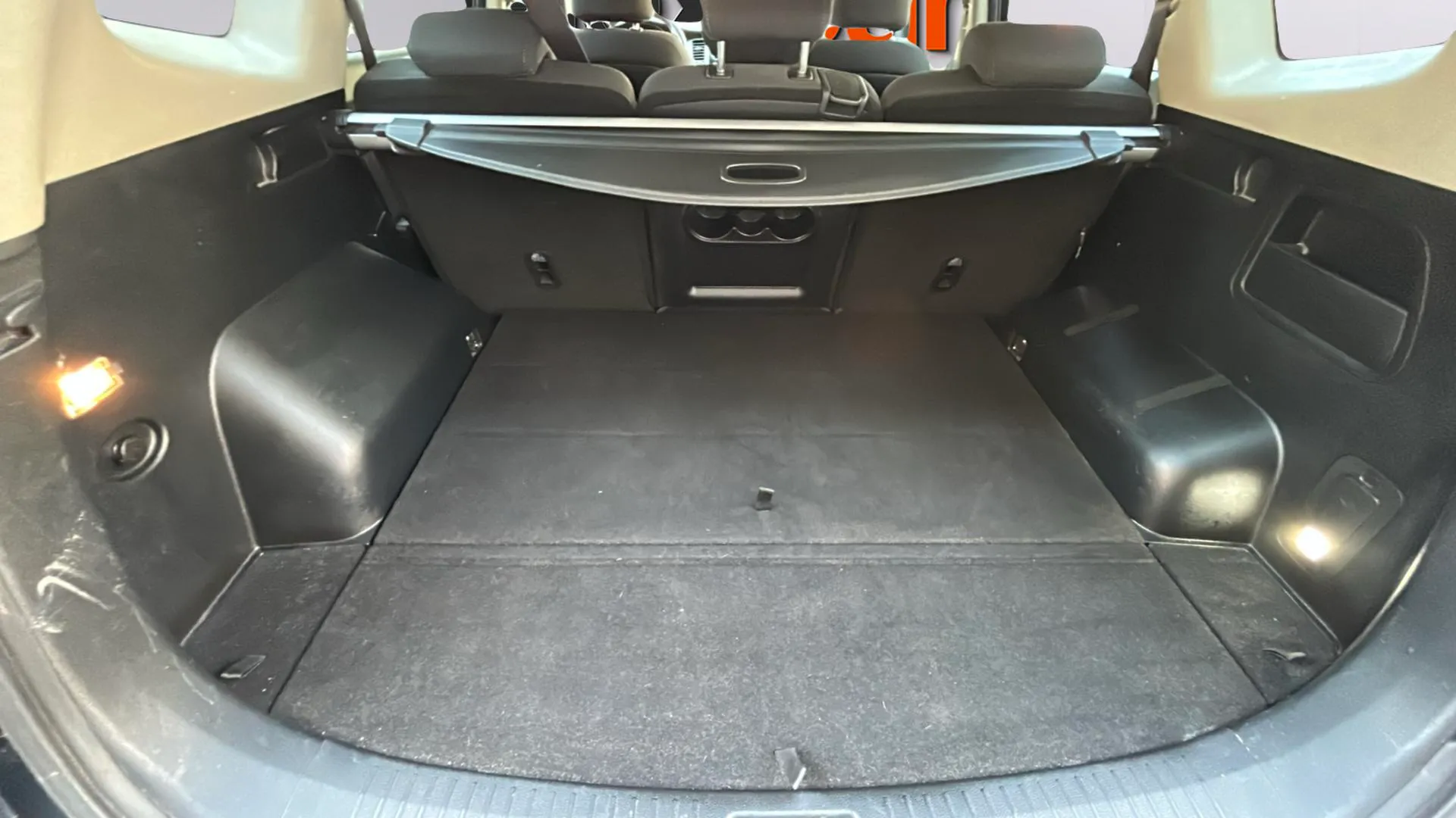 Kia Carens 1.6 GDi Drive - foto 16