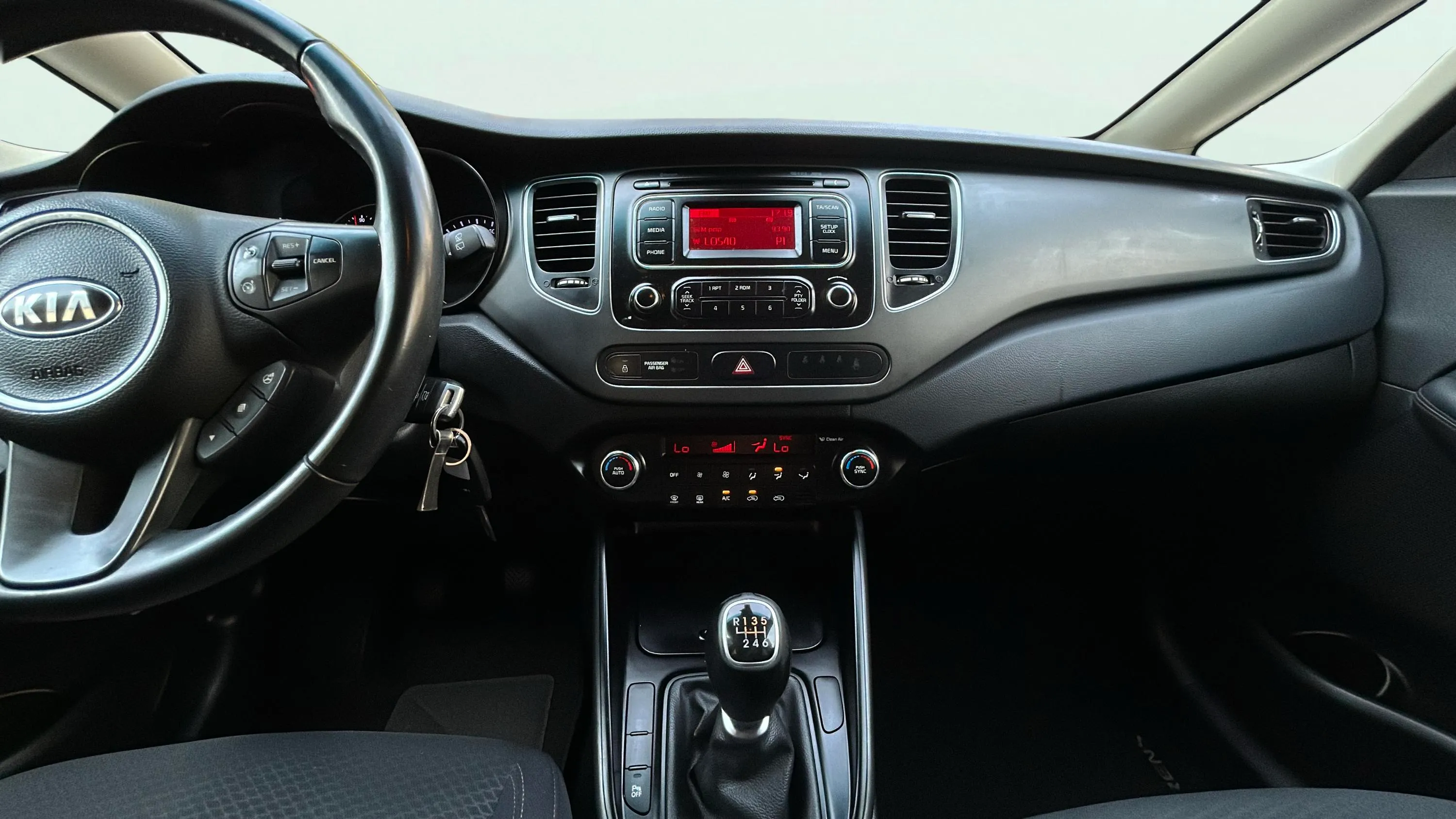 Kia Carens 1.6 GDi Drive - foto 10