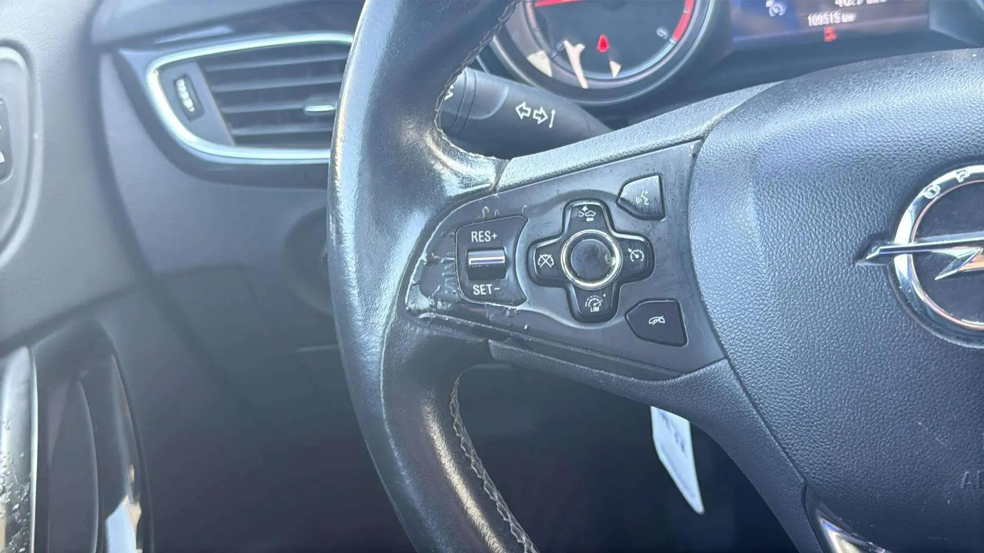 Opel Astra 1.6 CDTi Business - foto 11