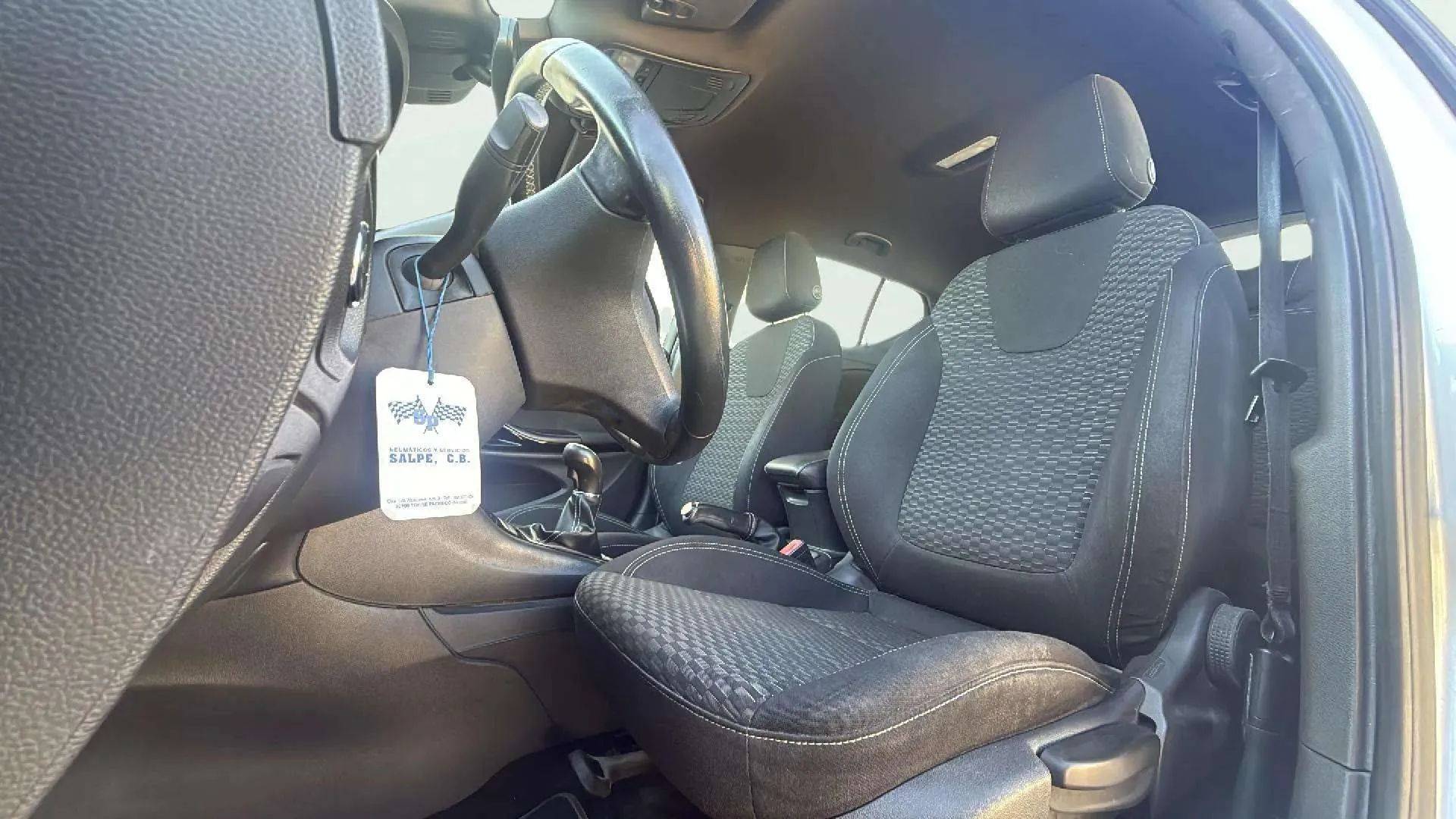 Opel Astra 1.6 CDTi Business - foto 22