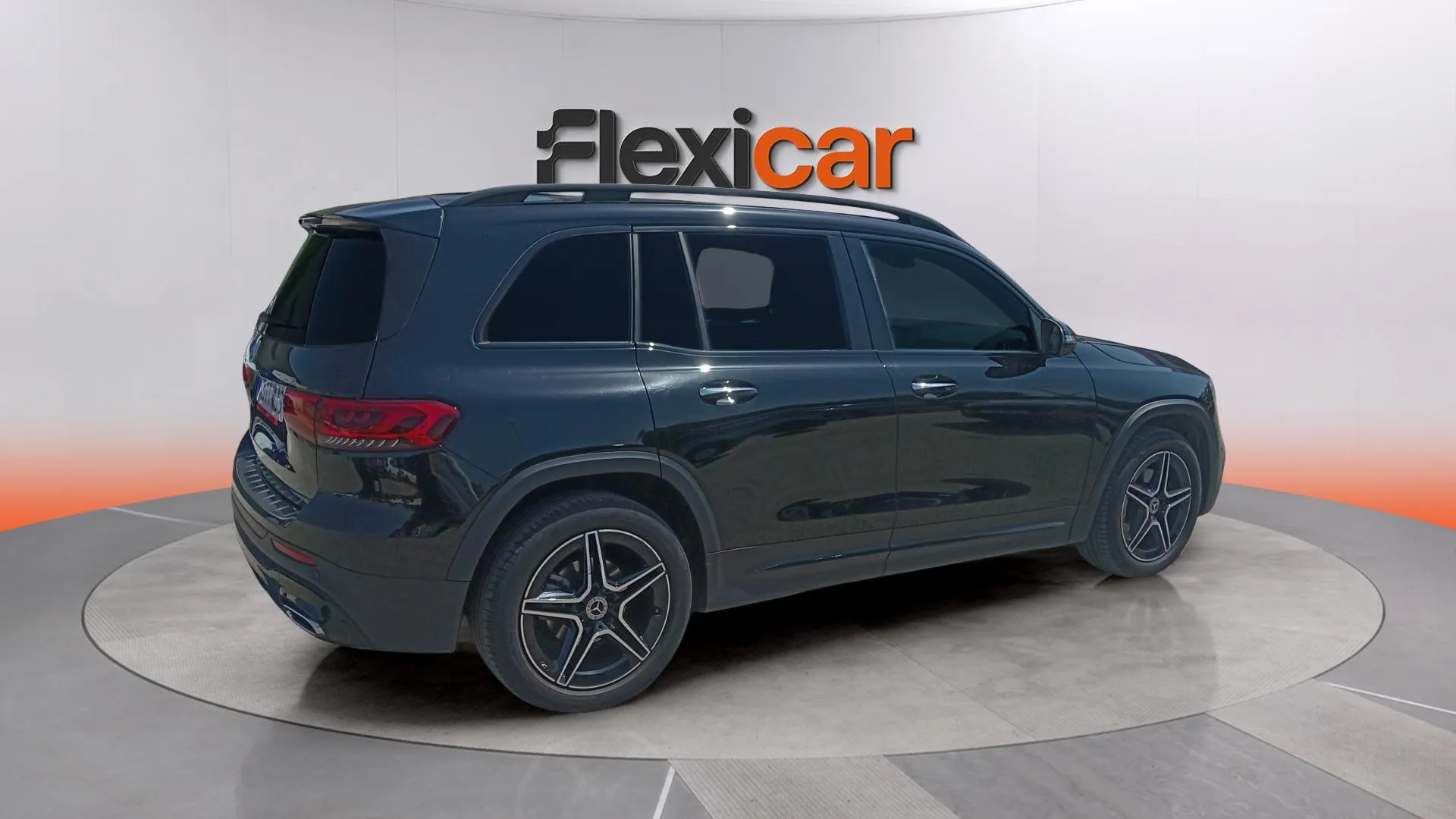 Mercedes-Benz GLB 200 d - foto 11