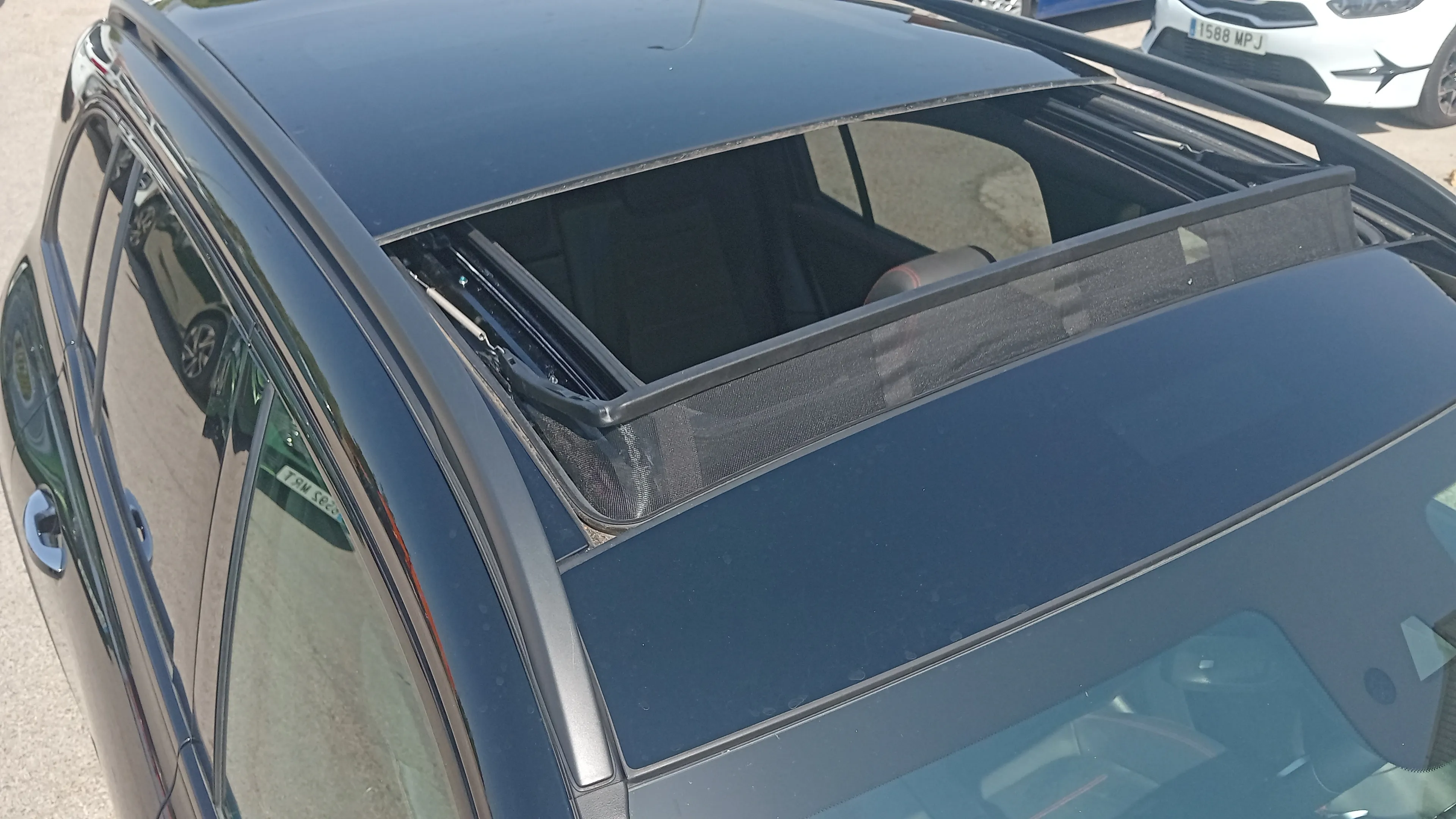 Mercedes-Benz GLB 200 d - foto 16