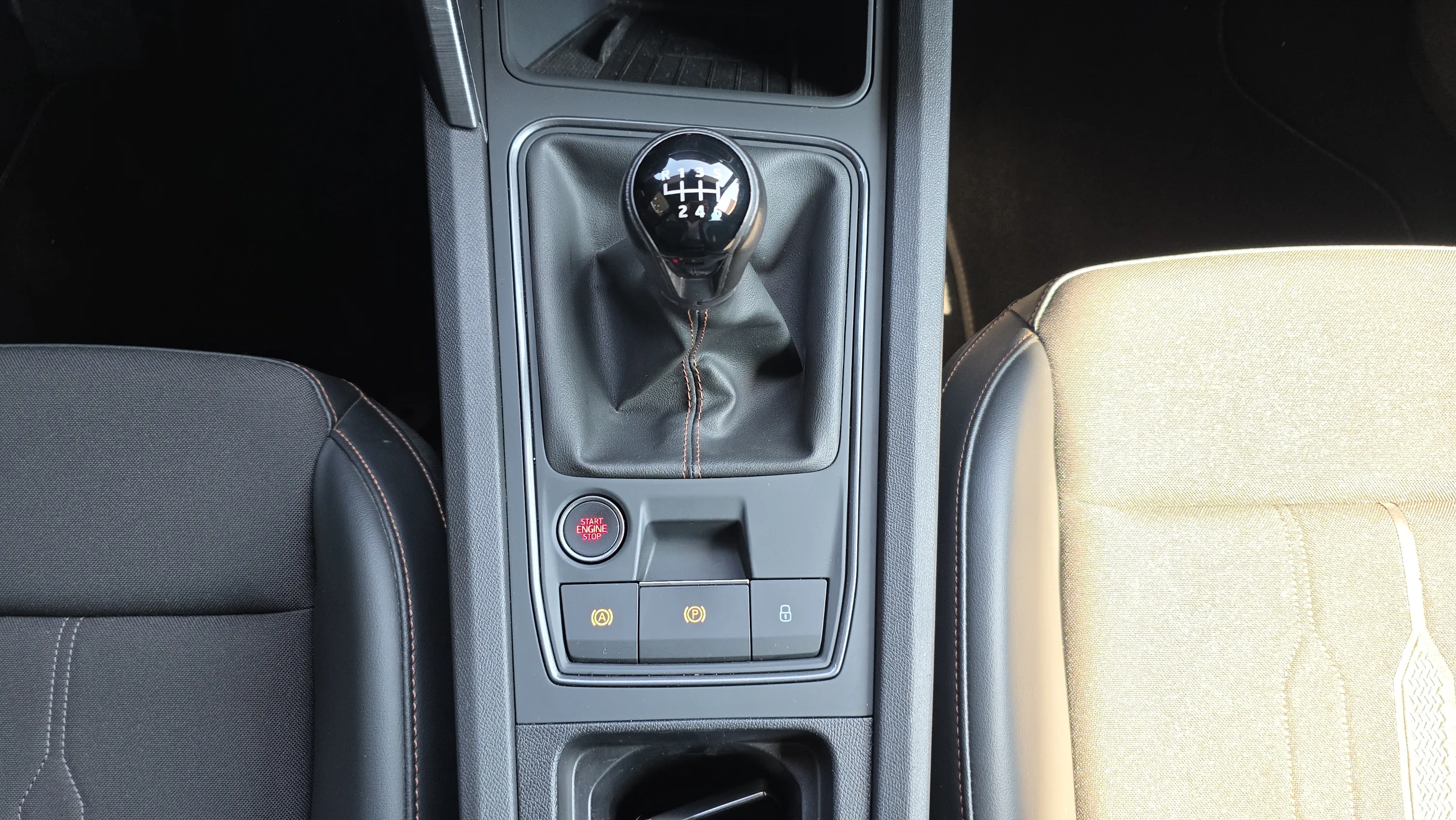 Cupra León 1.5 TSI - foto 13