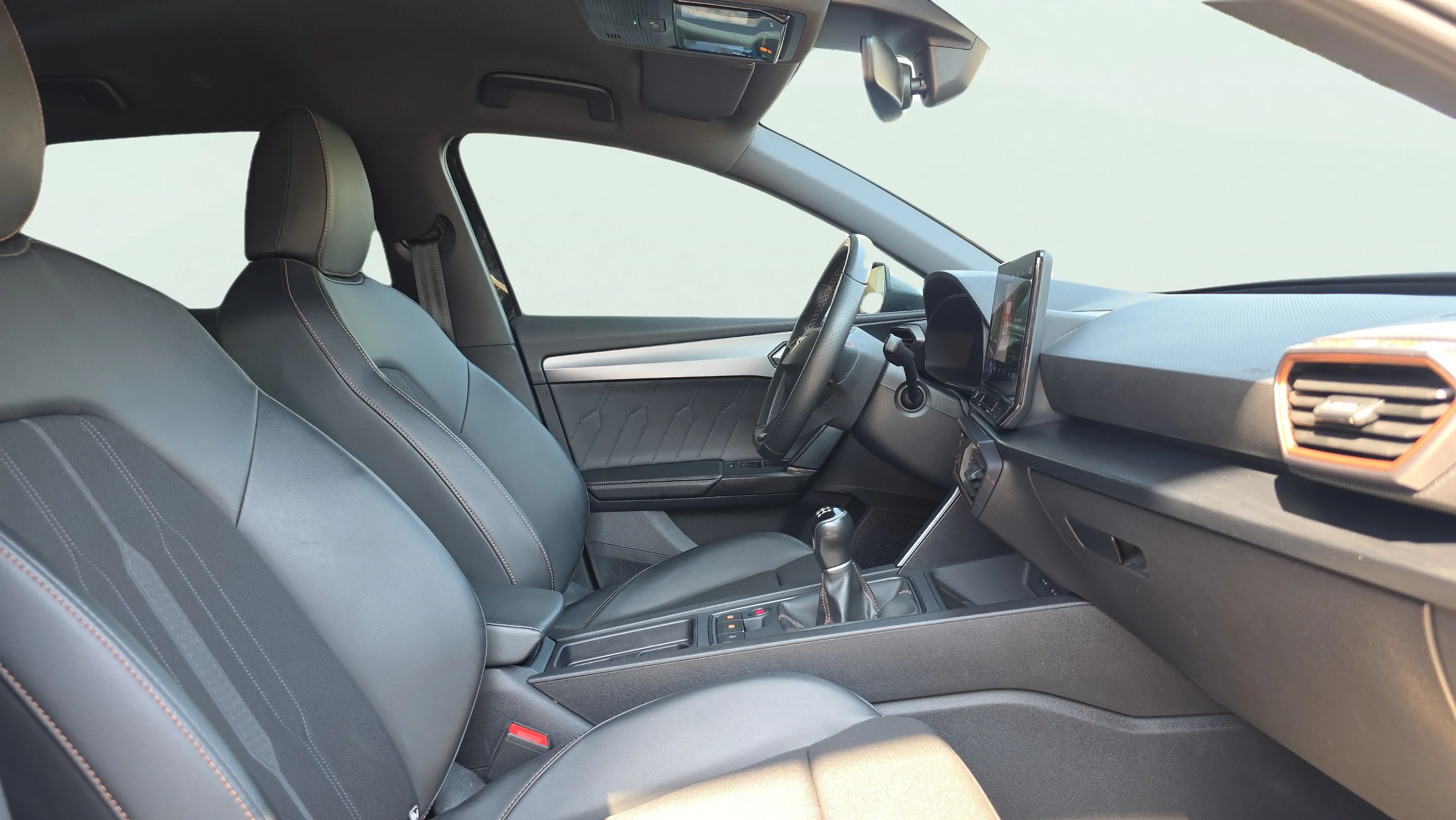Cupra León 1.5 TSI - foto 18