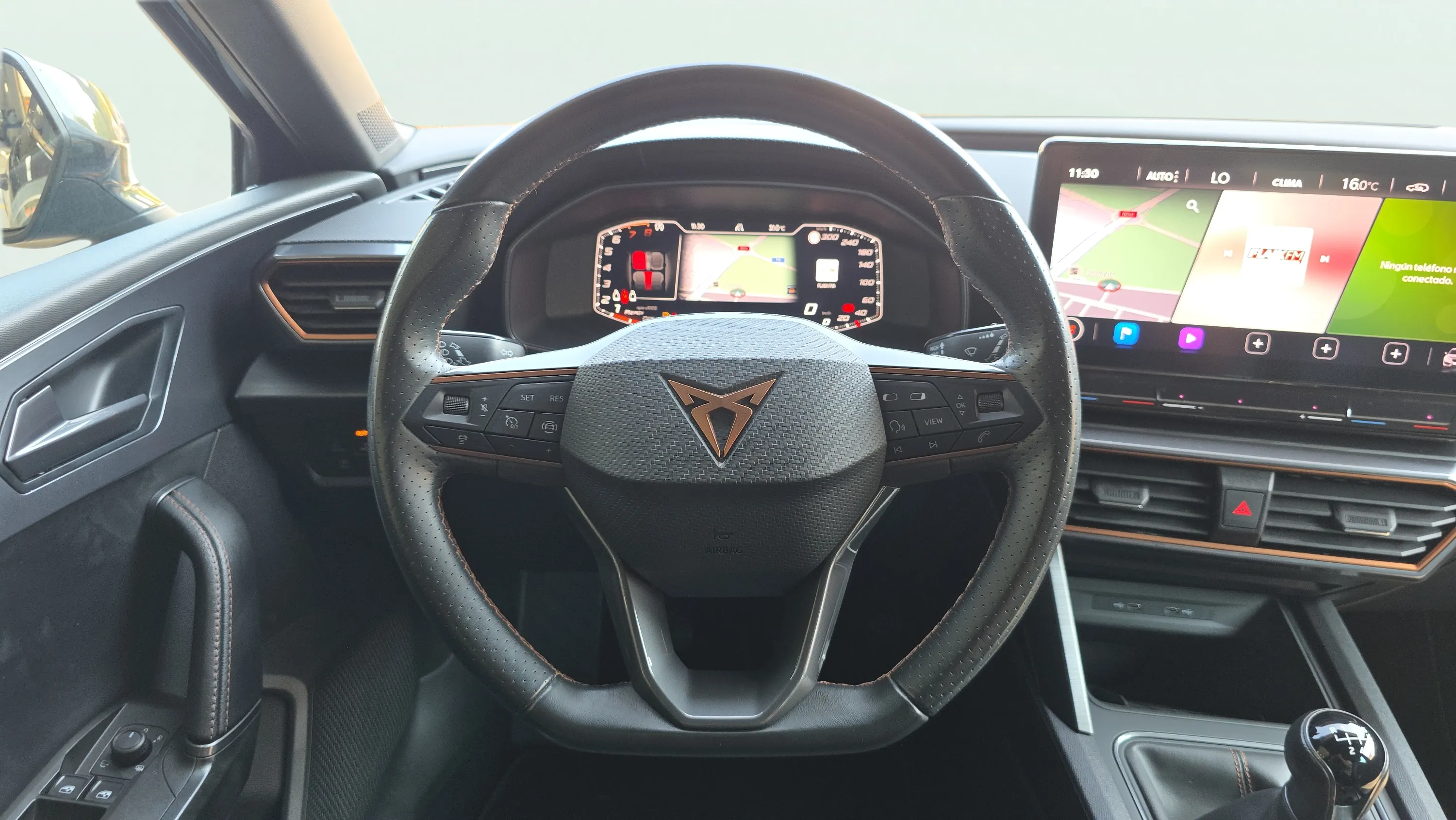 Cupra León 1.5 TSI - foto 11