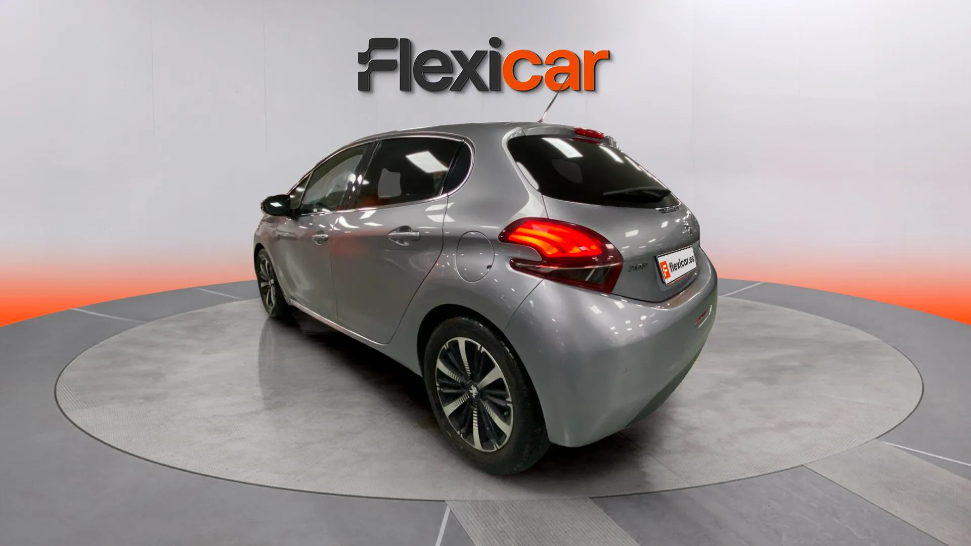 Peugeot 208 Active PureTech - foto 5