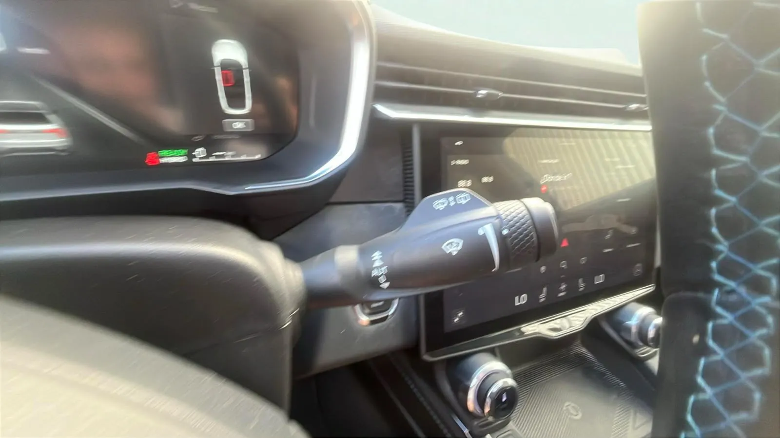 Lynk & Co 01 1.5 PHEV - foto 26