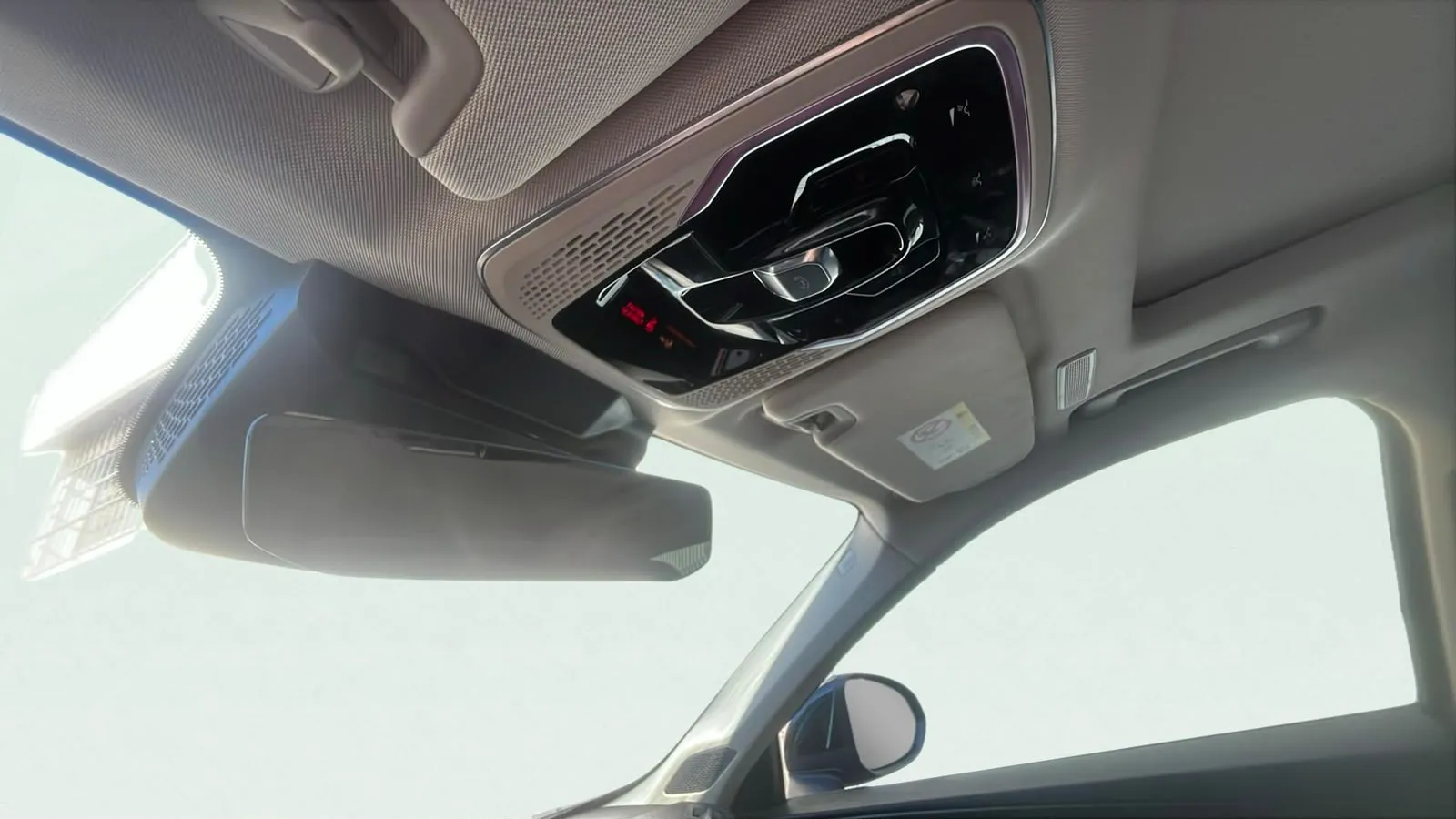 Lynk & Co 01 1.5 PHEV - foto 14