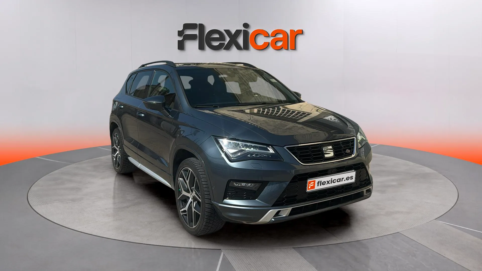 SEAT Ateca 2.0 TSI DSG-7 4D FR Edition - foto 1