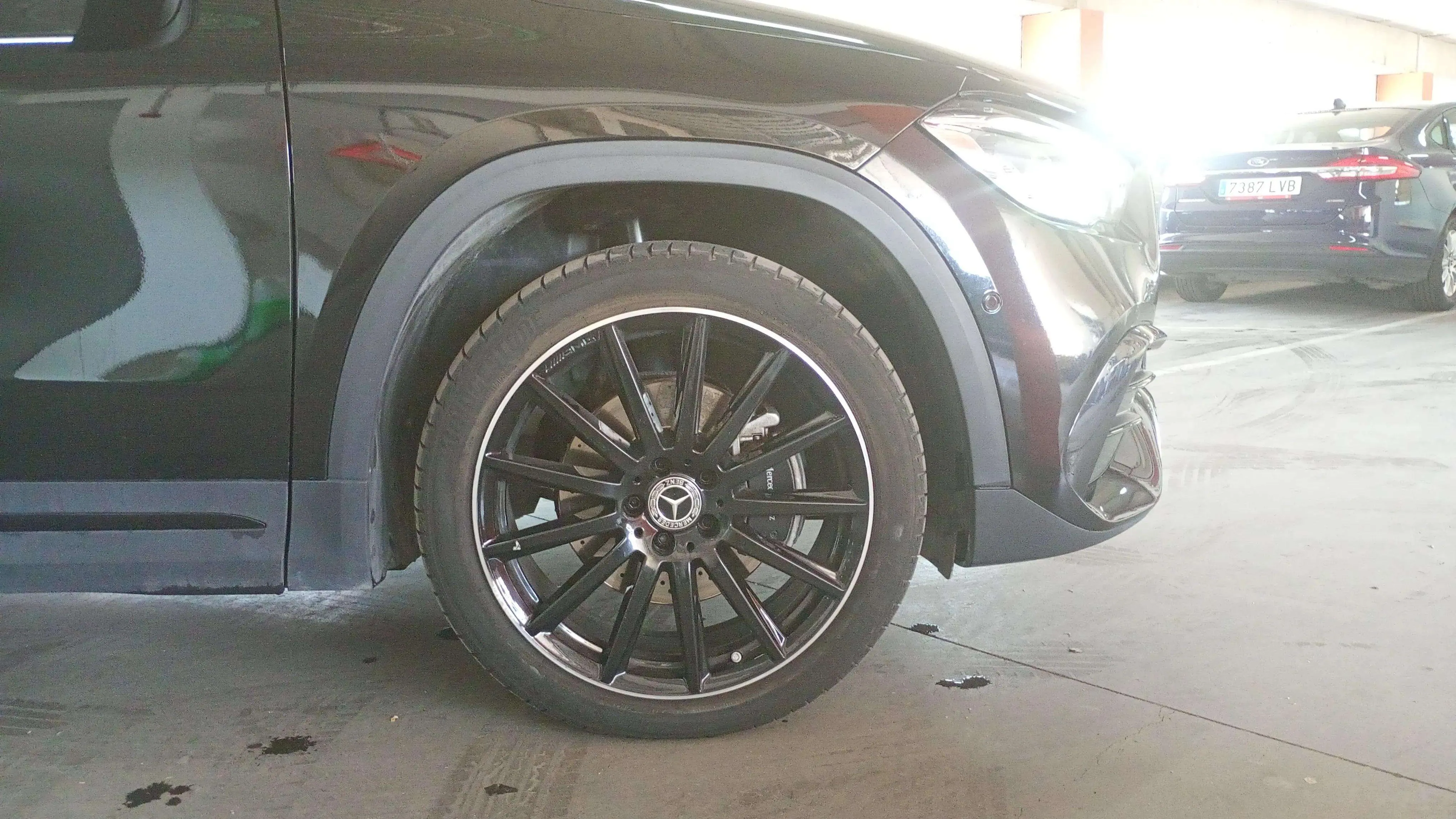 Mercedes-Benz GLA 250 e - foto 17