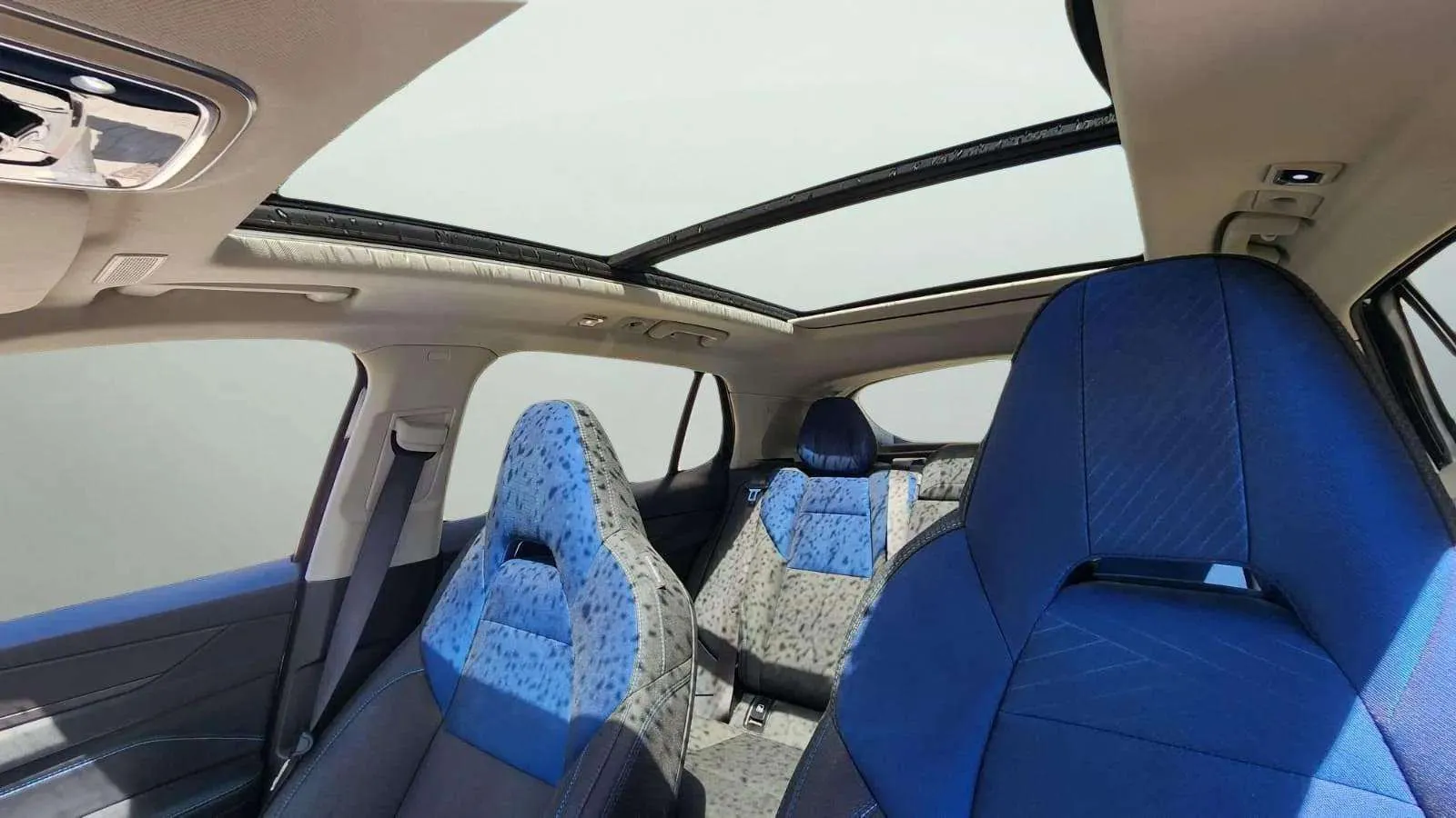 Lynk & Co 01 1.5 PHEV - foto 31