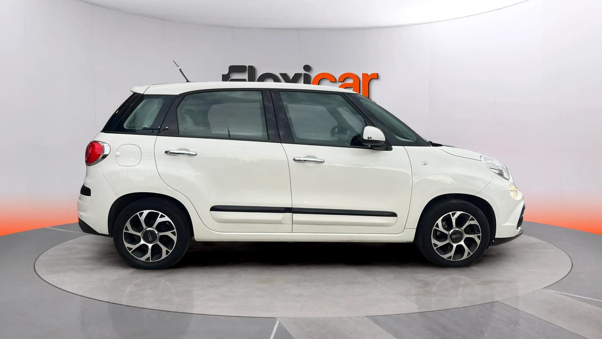 Fiat 500L Urban 1.4 16v - foto 4
