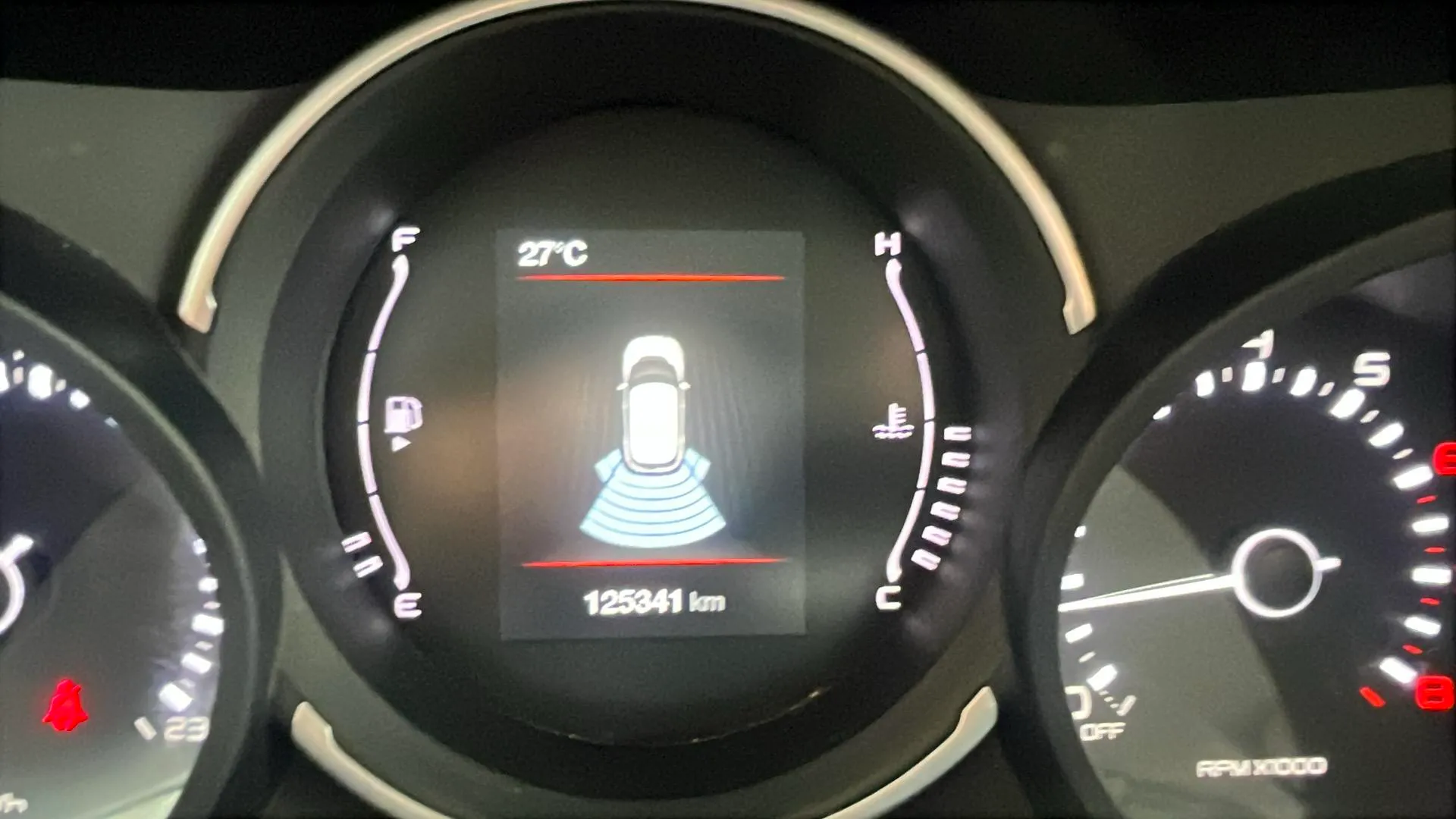 Fiat 500L Urban 1.4 16v - foto 19