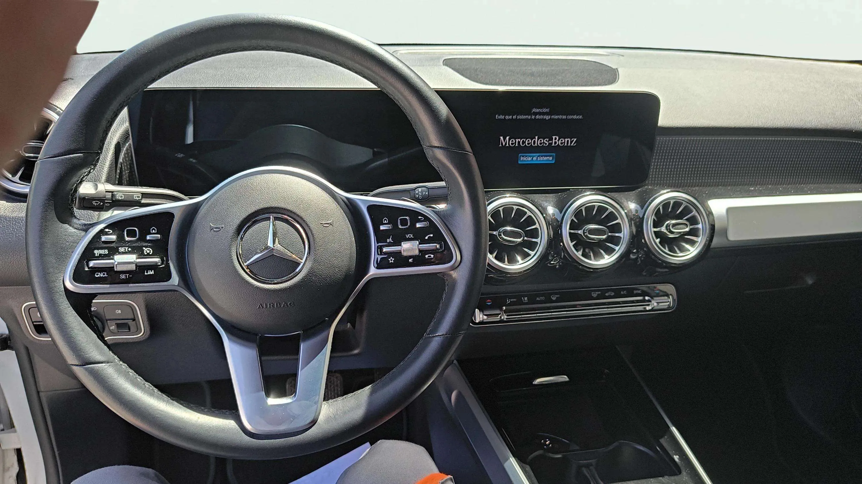 Mercedes-Benz GLB 1.3 GLB 180 DCT - foto 17